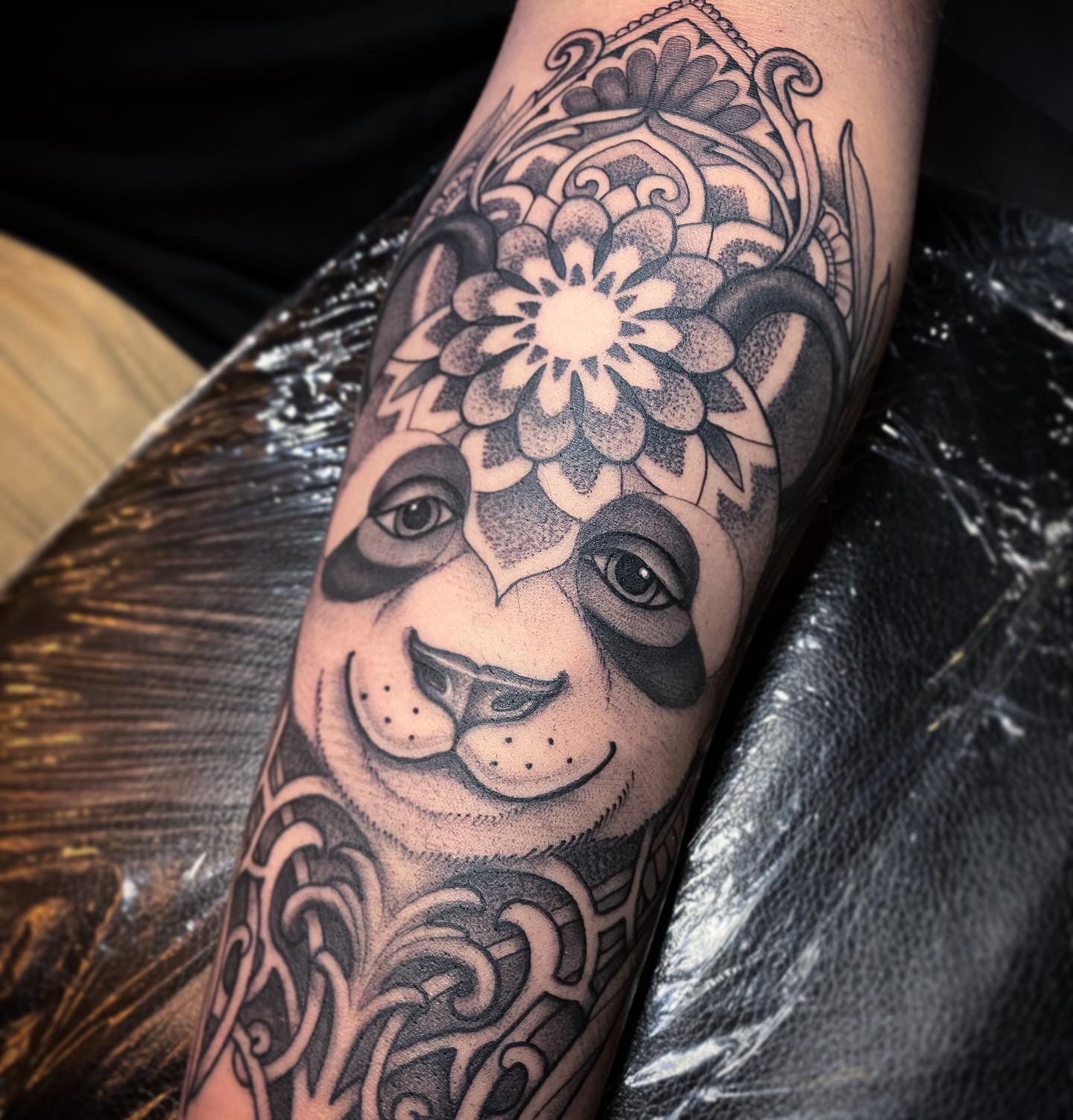 Good Neighbor Tattoo tattoo work — photo 2