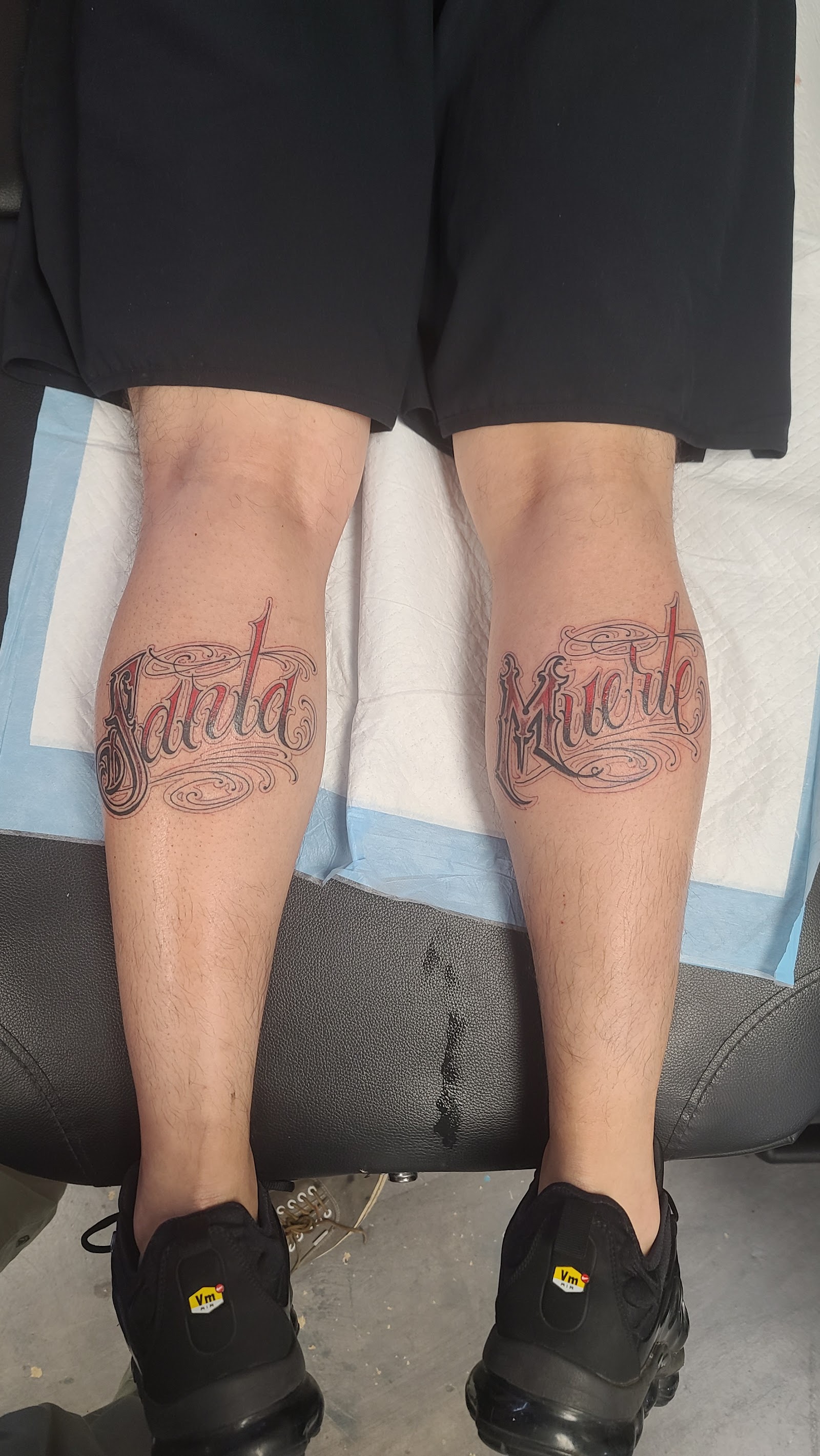 Classic Tattoo tattoo work — photo 2