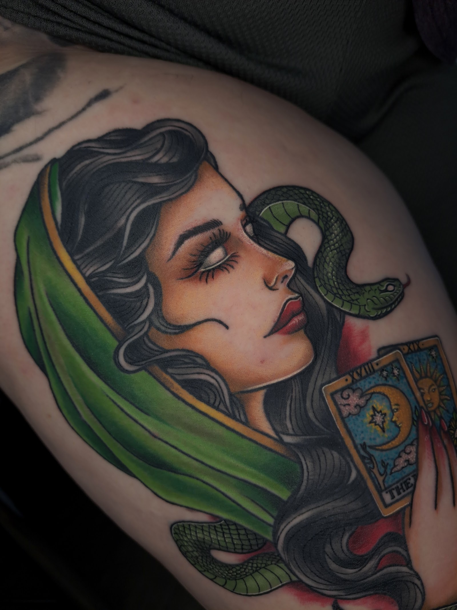 Bee's Knees Tattoo Parlor tattoo work — photo 3