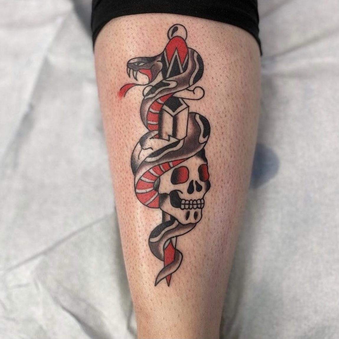 Look Look Tattoo tattoo work — photo 3