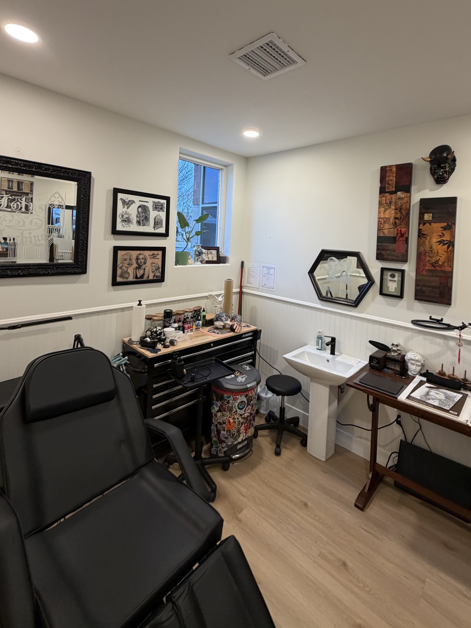 Lost Lotus Ink tattoo parlor in Salt Lake City, UT