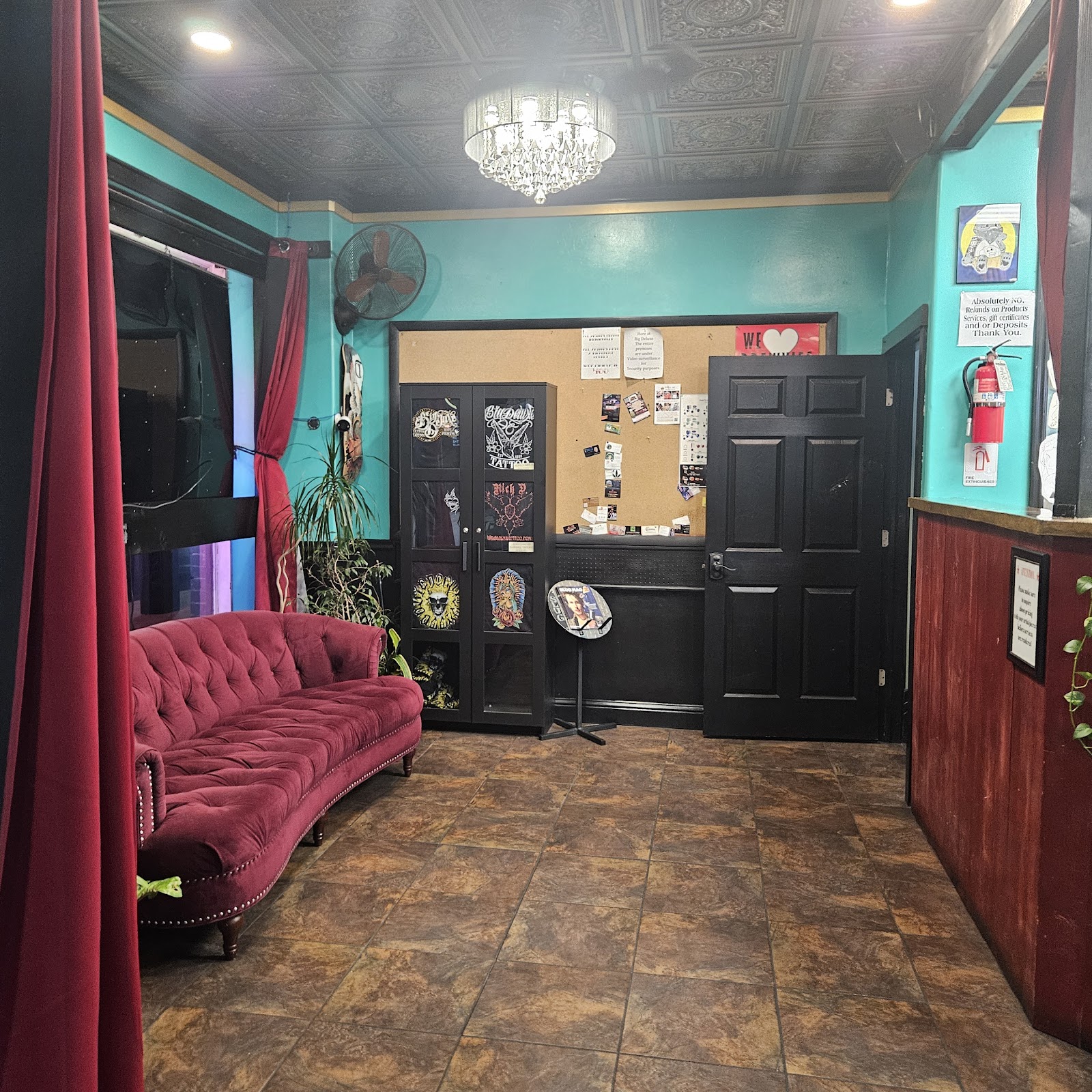 Big Deluxe Tattoo tattoo work — photo 3