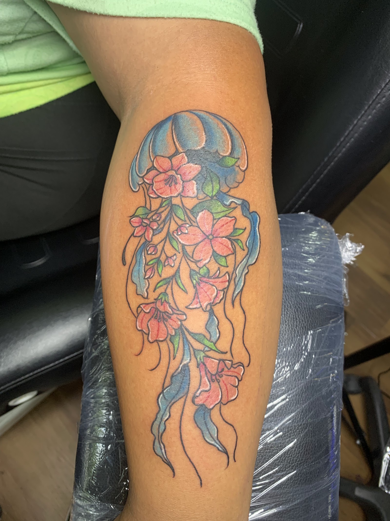 It's Live Through This Tattoos, Supplies, & Piercings tattoo work — photo 2