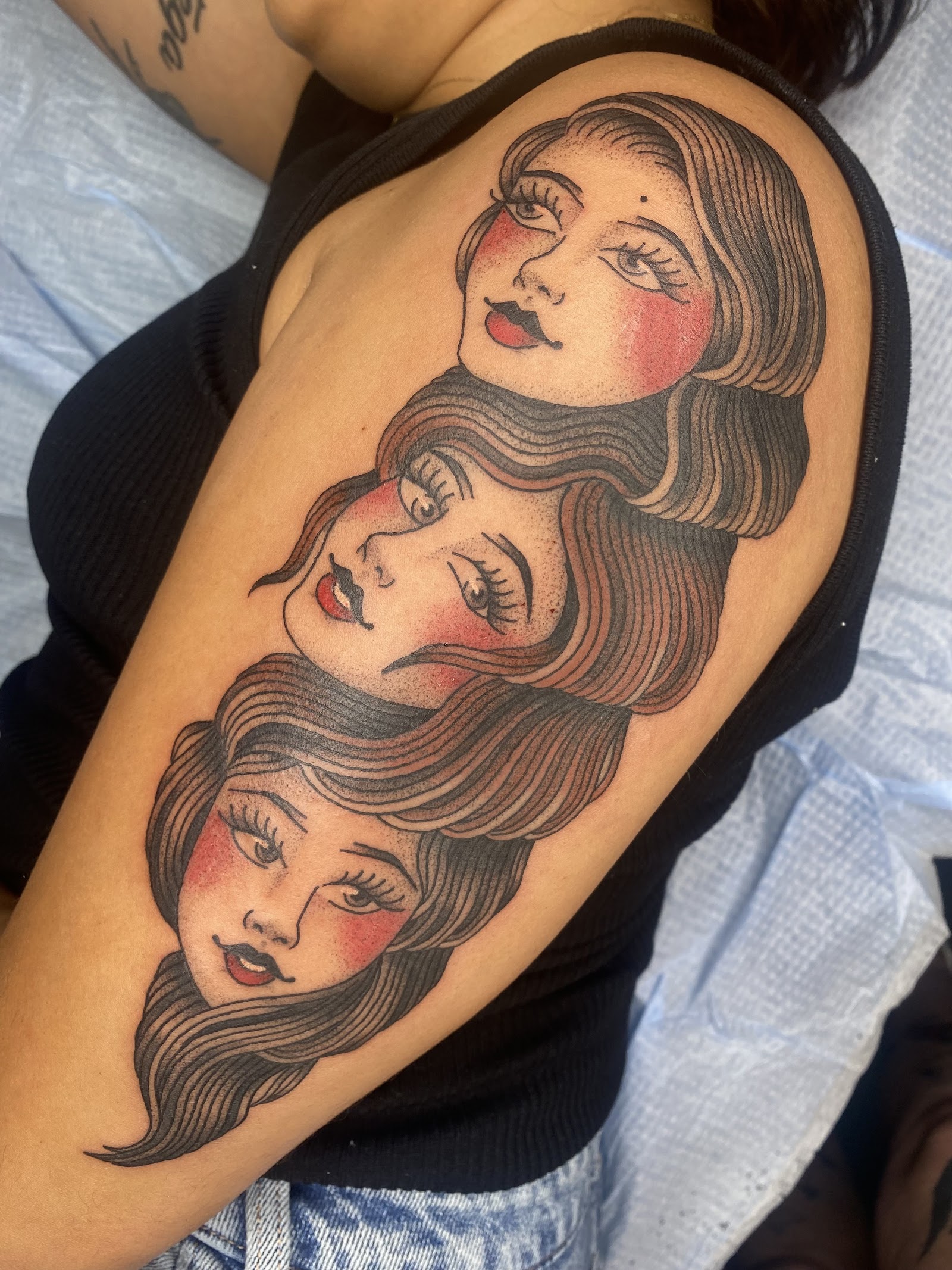 Into The Void Tattoo tattoo parlor in San Antonio, TX