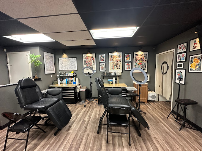 Family Business Tattoo San Diego tattoo parlor in San Diego, CA