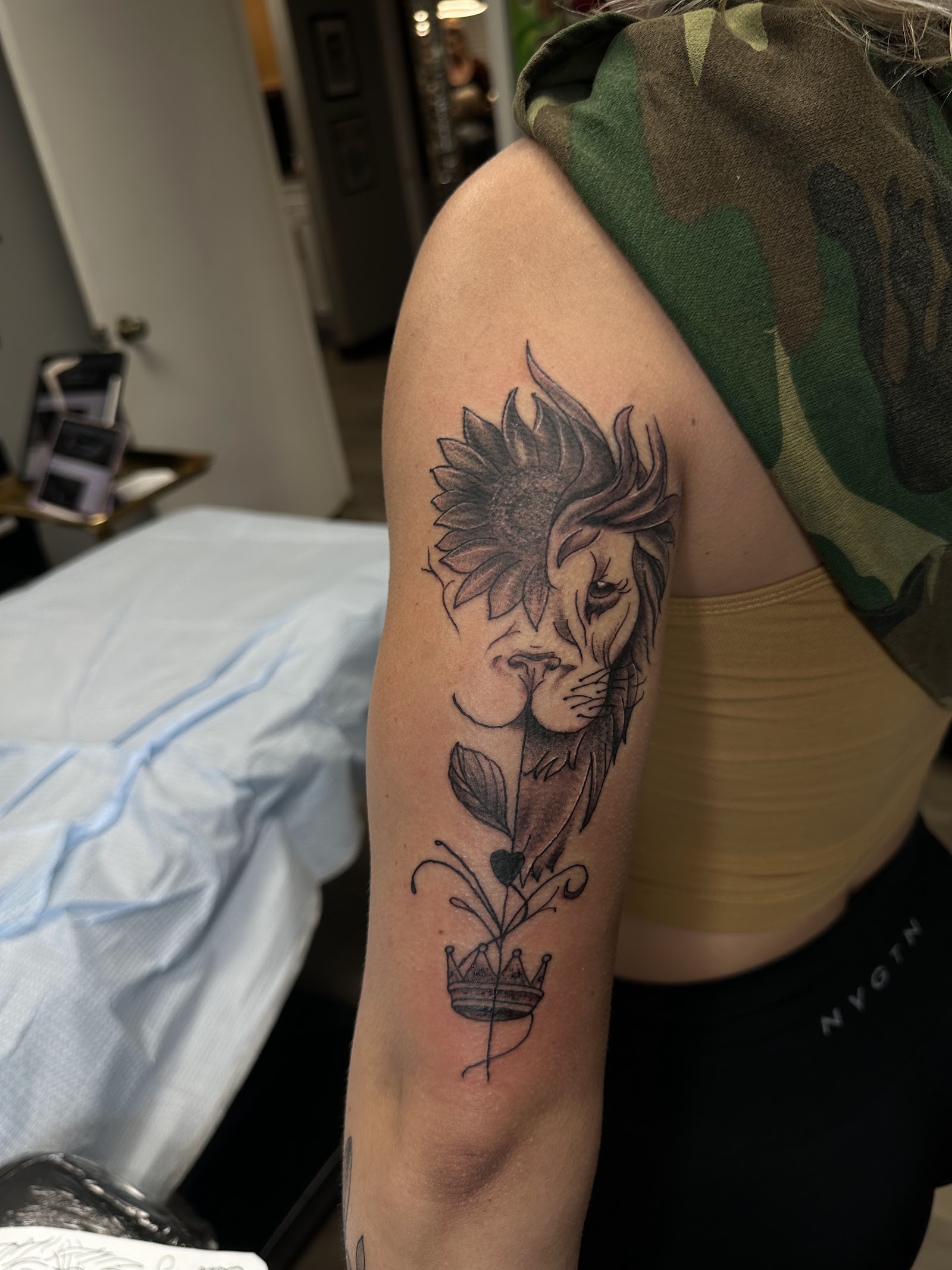 Pacific Beach Tattoo tattoo work — photo 3