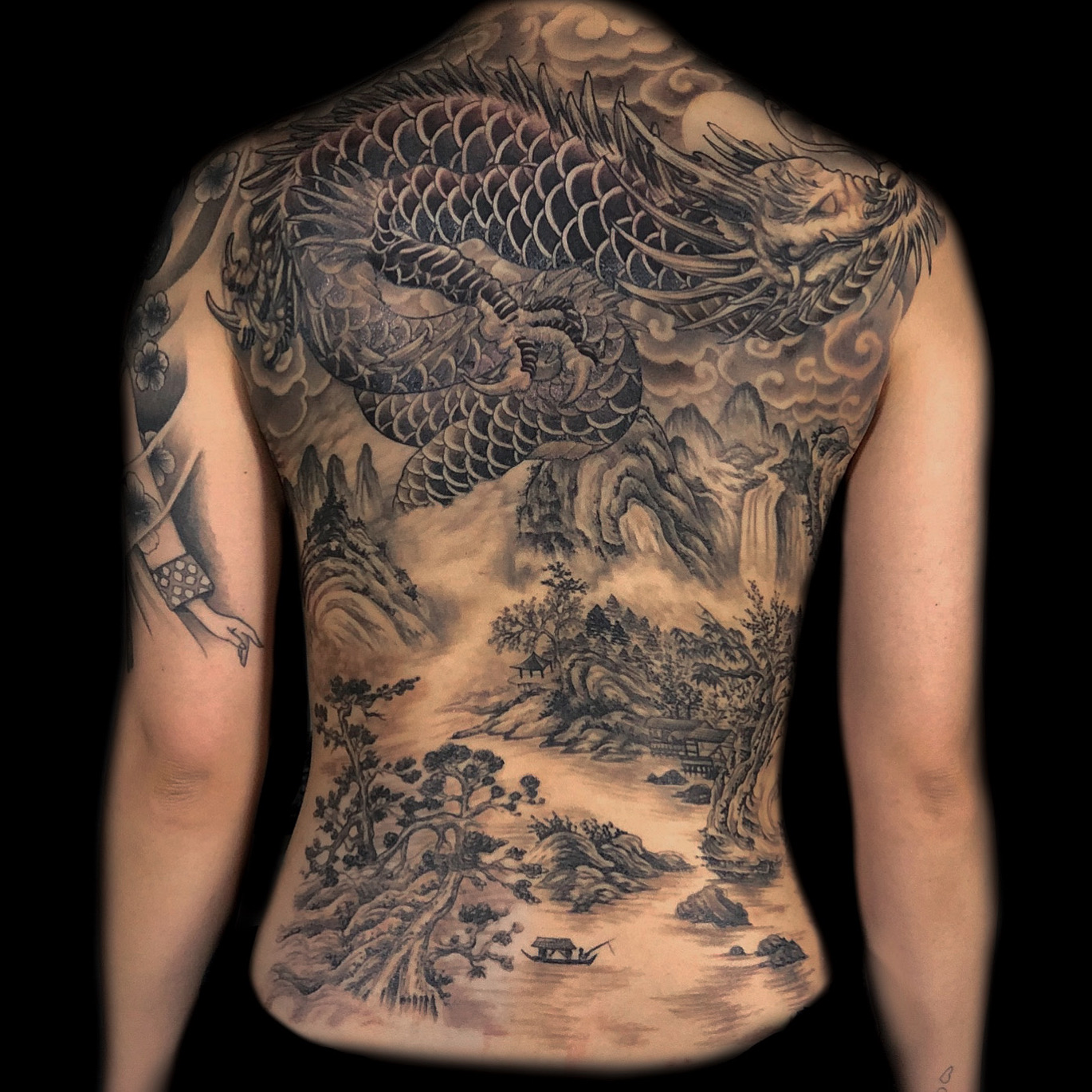 KT Dragon Tattoo Studio tattoo work — photo 2