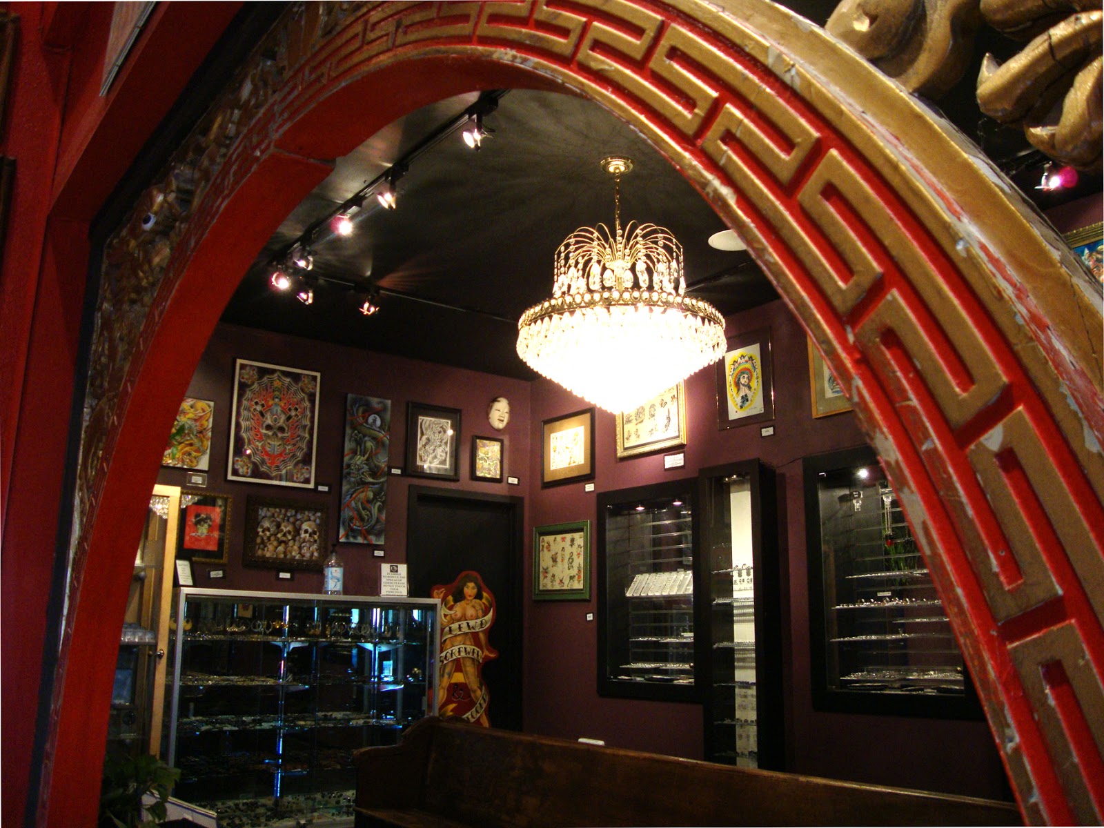 Slave to the Needle Tattoo & Body Piercing — tattoo studio in Seattle