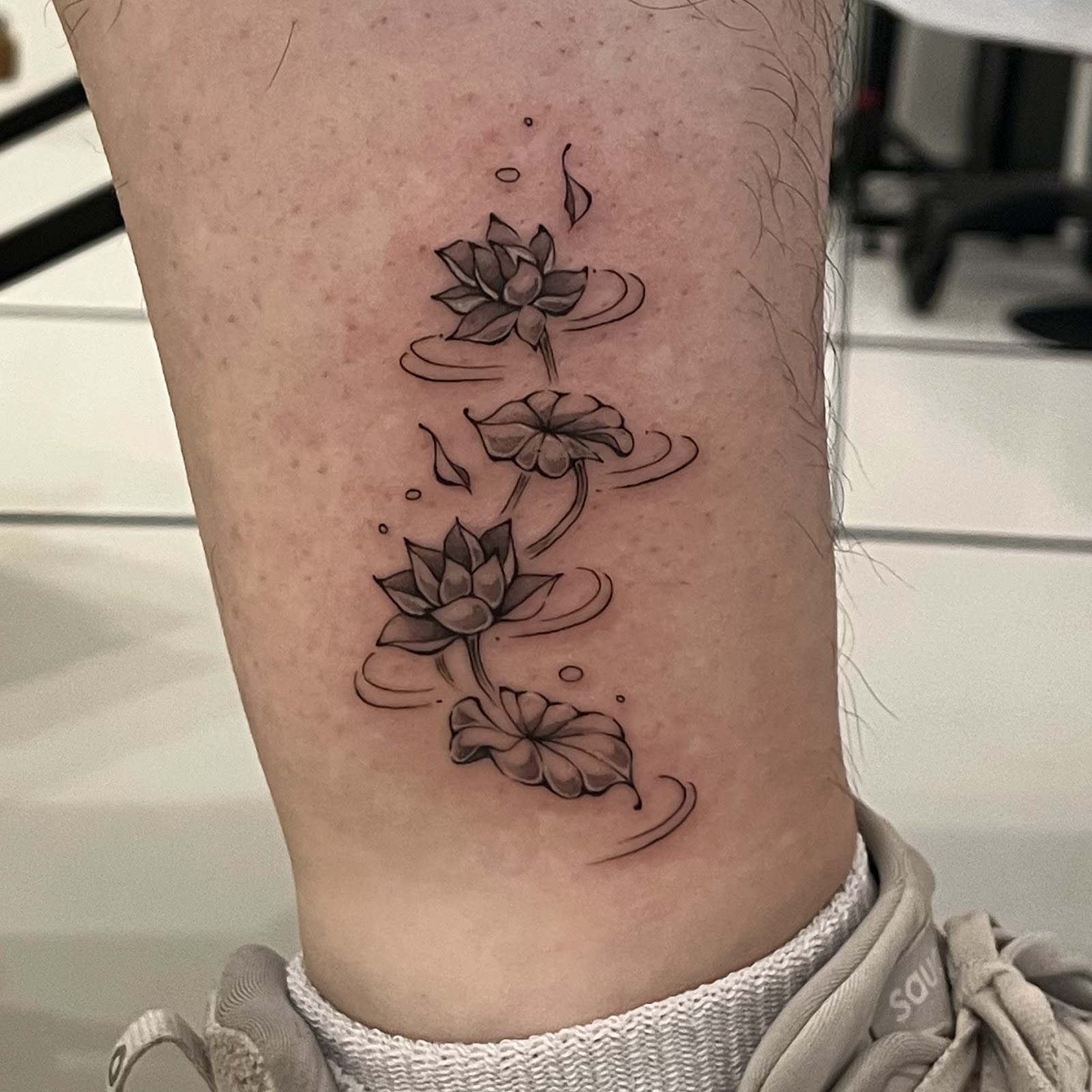 NieU Studio tattoo work — photo 2