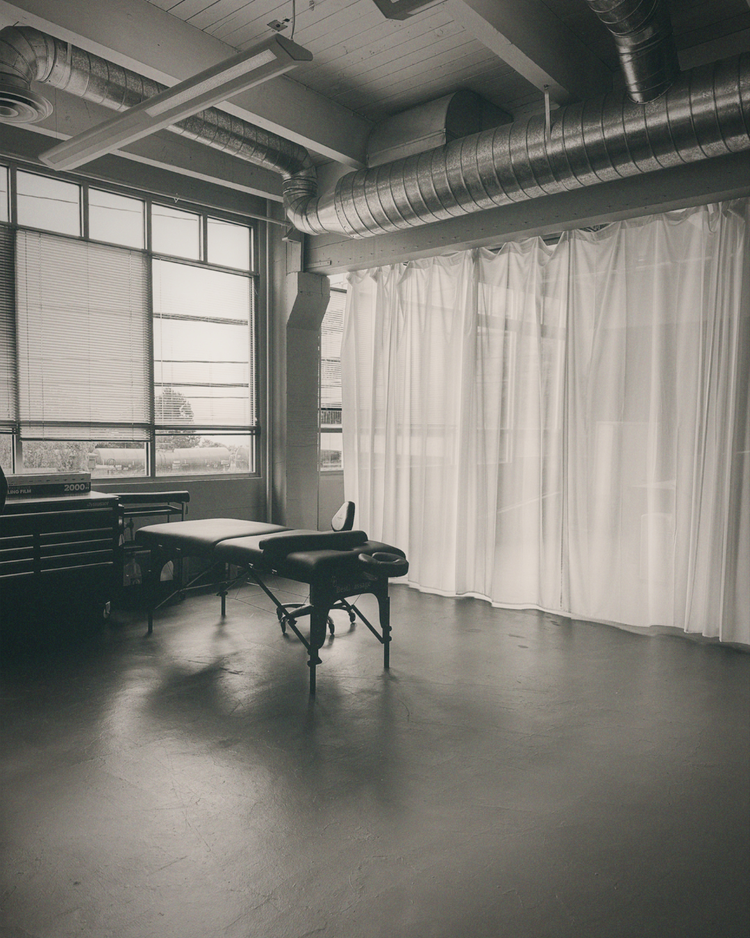 Off-Gray Studio tattoo parlor in Seattle, WA