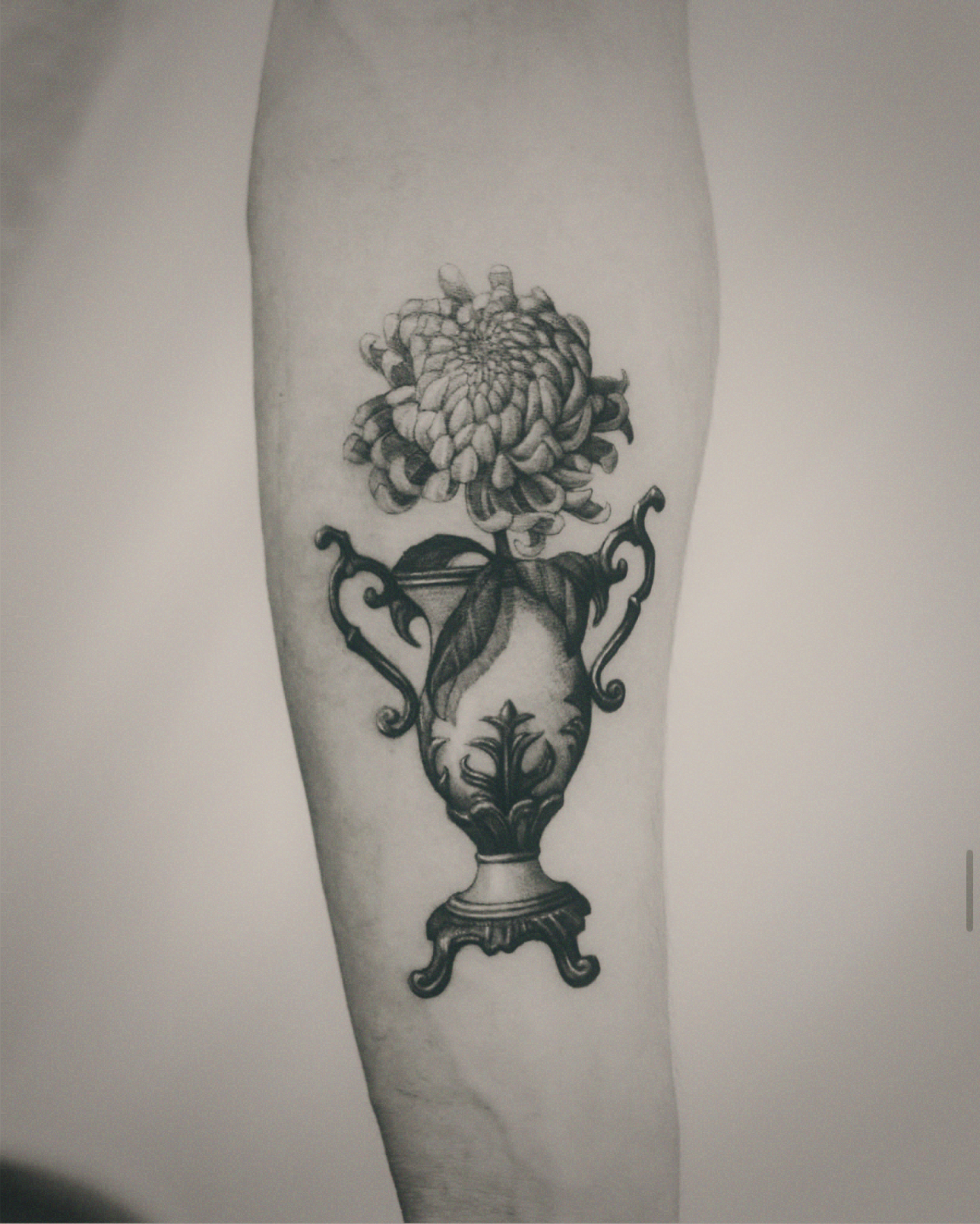 Off-Gray Studio tattoo work — photo 3