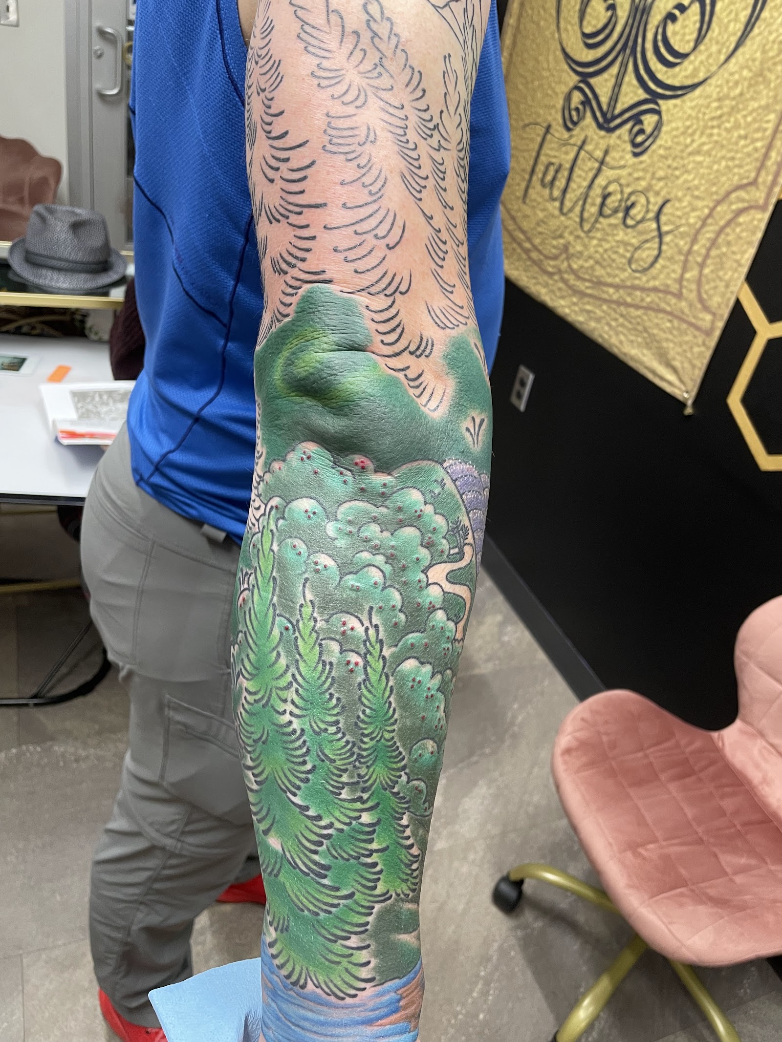 Black Bee Tattoos & Piercings tattoo work — photo 3