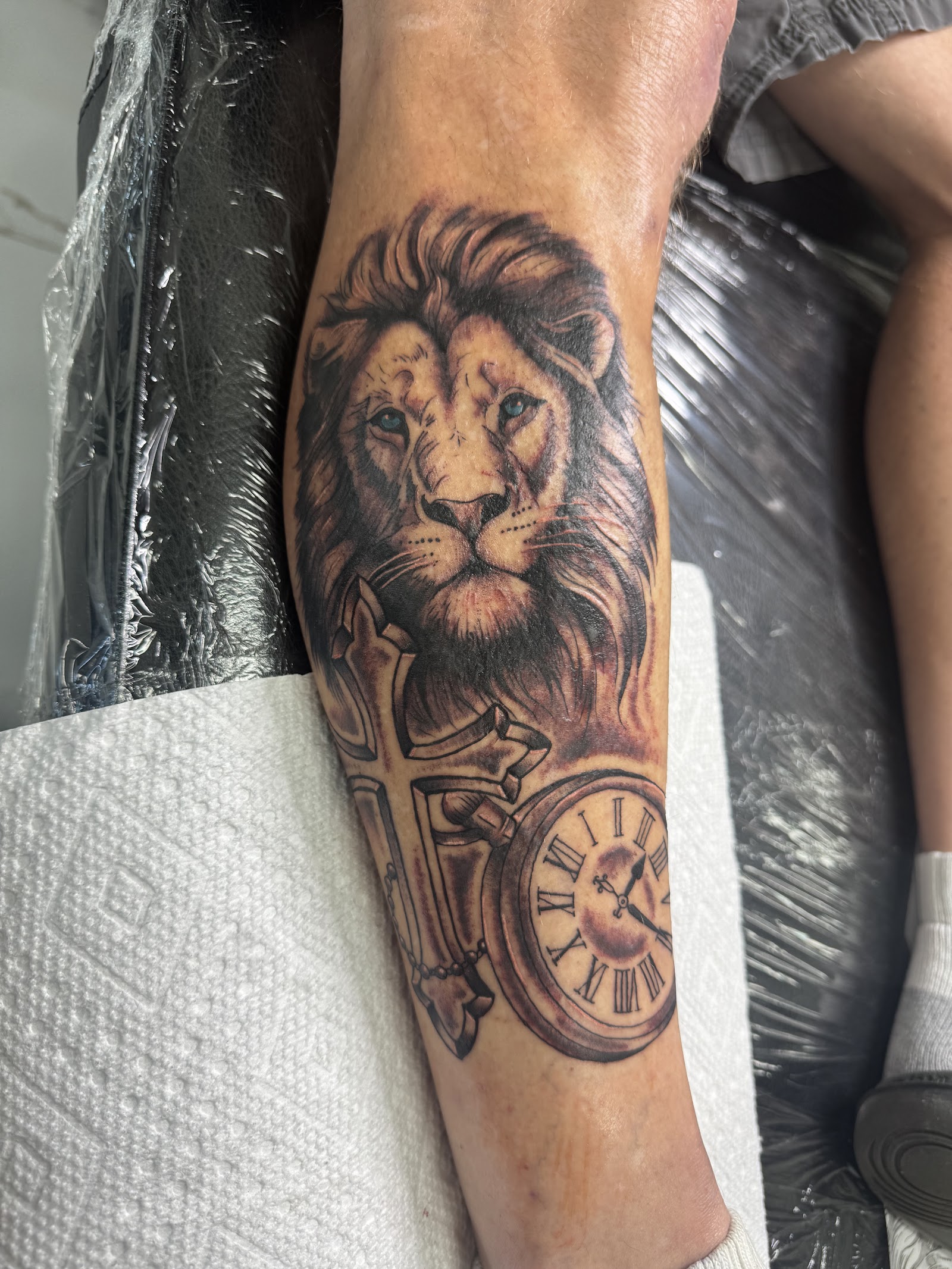 Azra Tattoos — tattoo studio near Kirkwood