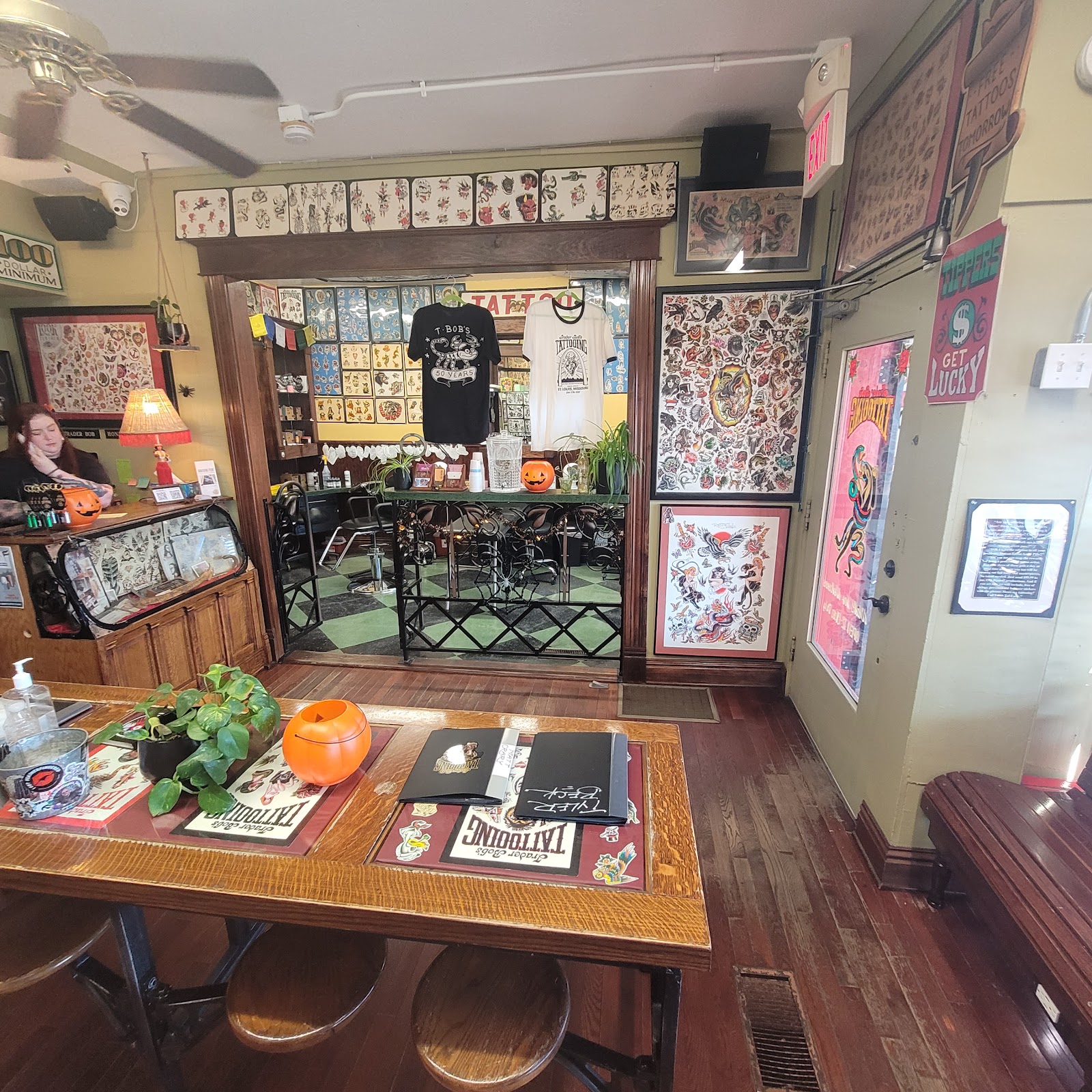 Trader Bob's Tattoo Shop tattoo work — photo 2
