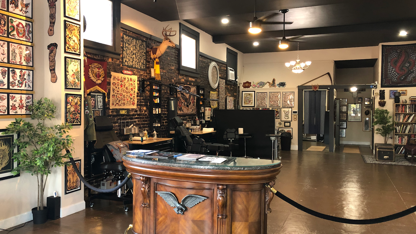 HAWKS ELECTRIC TATTOOS — tattoo studio in Tampa