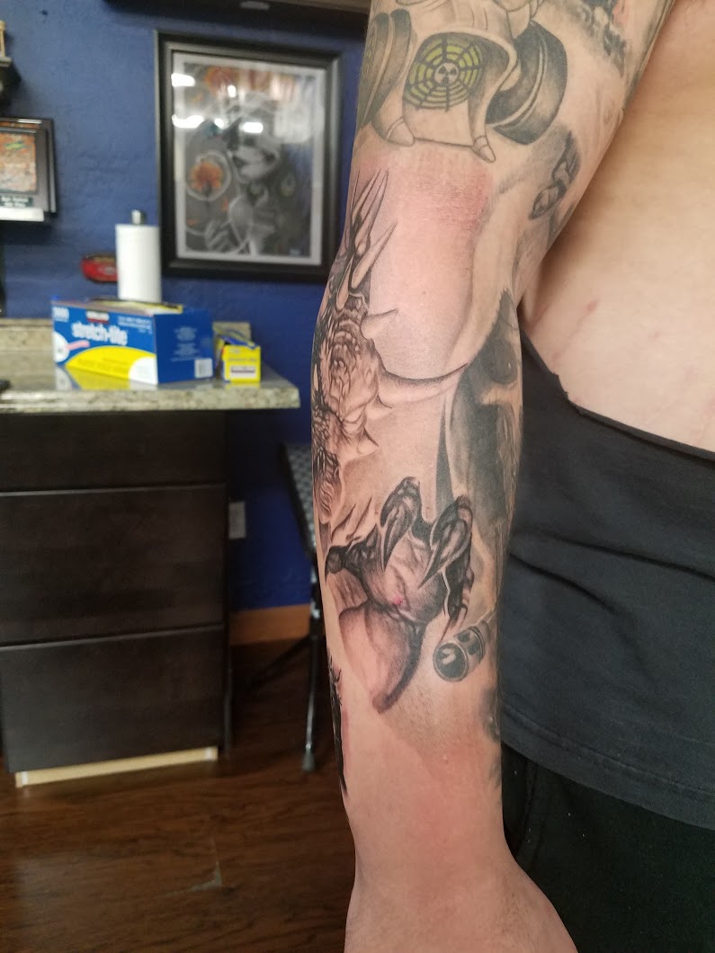 Knucklehead Tattoo Shop — tattoo studio near Glendale
