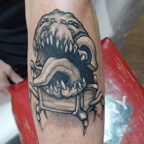 American Ink Tattoo Studio — tattoo studio near Midwest City