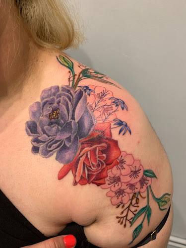 Berwyn Custom Tattoo Co. — tattoo studio near Cicero