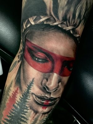 Ironclad Tattoo Studio — tattoo studio near Donna