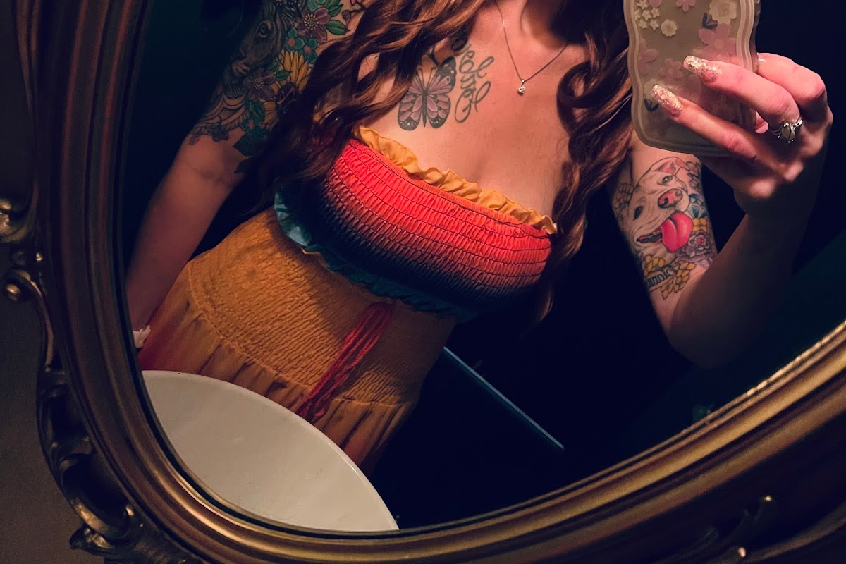 Electric Gold Downtown — tattoo studio near St. Petersburg