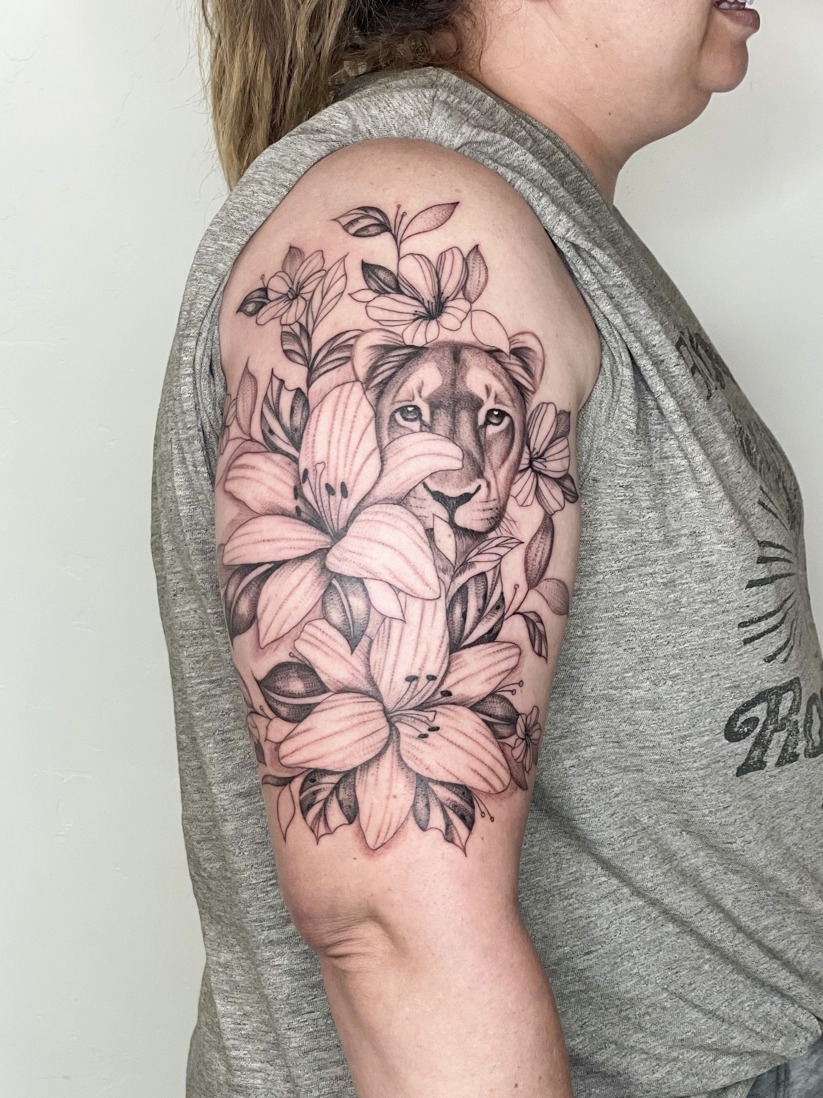 Sorry Dad Studio tattoo work — photo 2