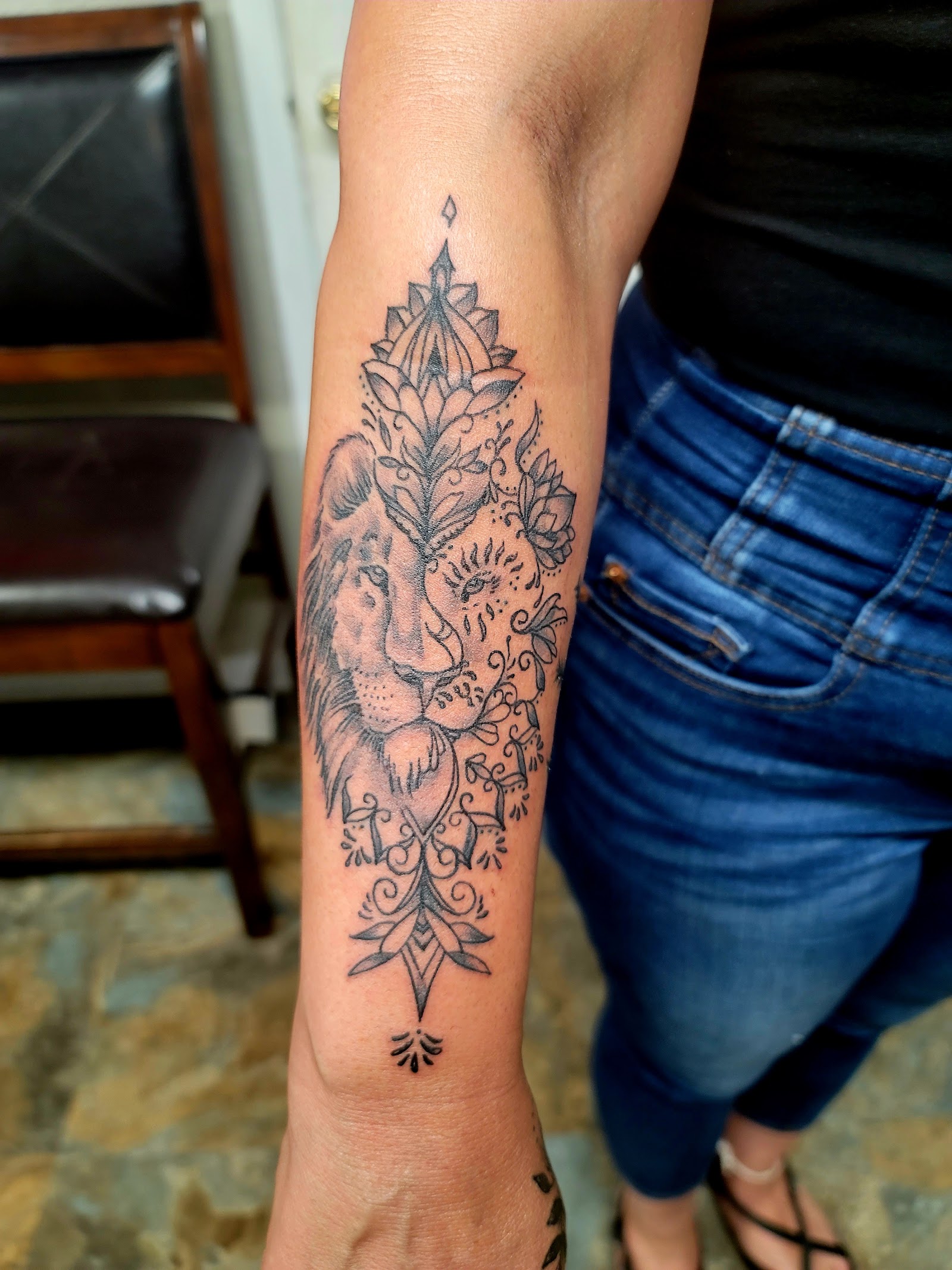 Lucky Lizzard Tattoo, LLC. tattoo work — photo 3