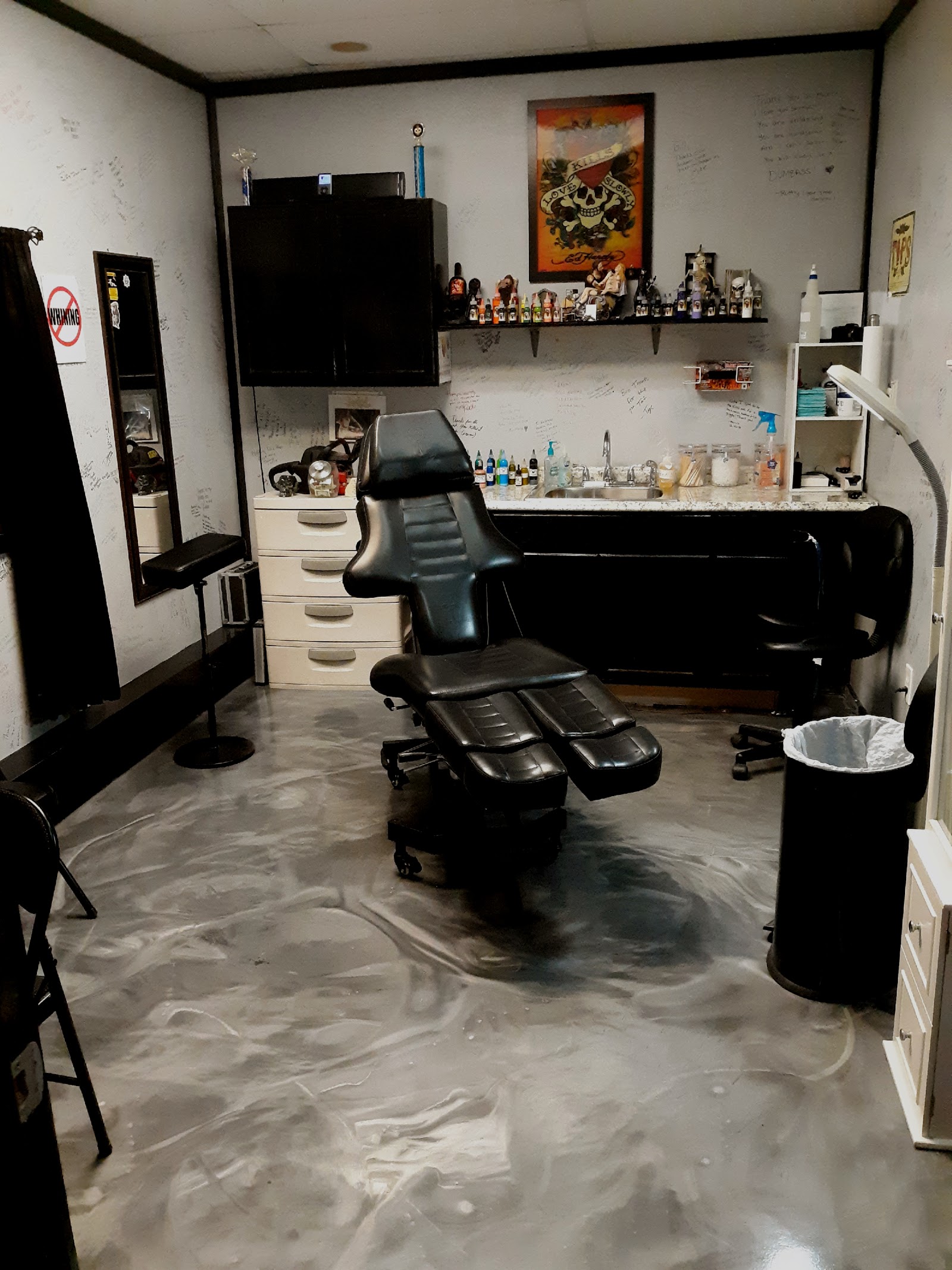 Renegade's Top Hat Tattoos tattoo work — photo 3