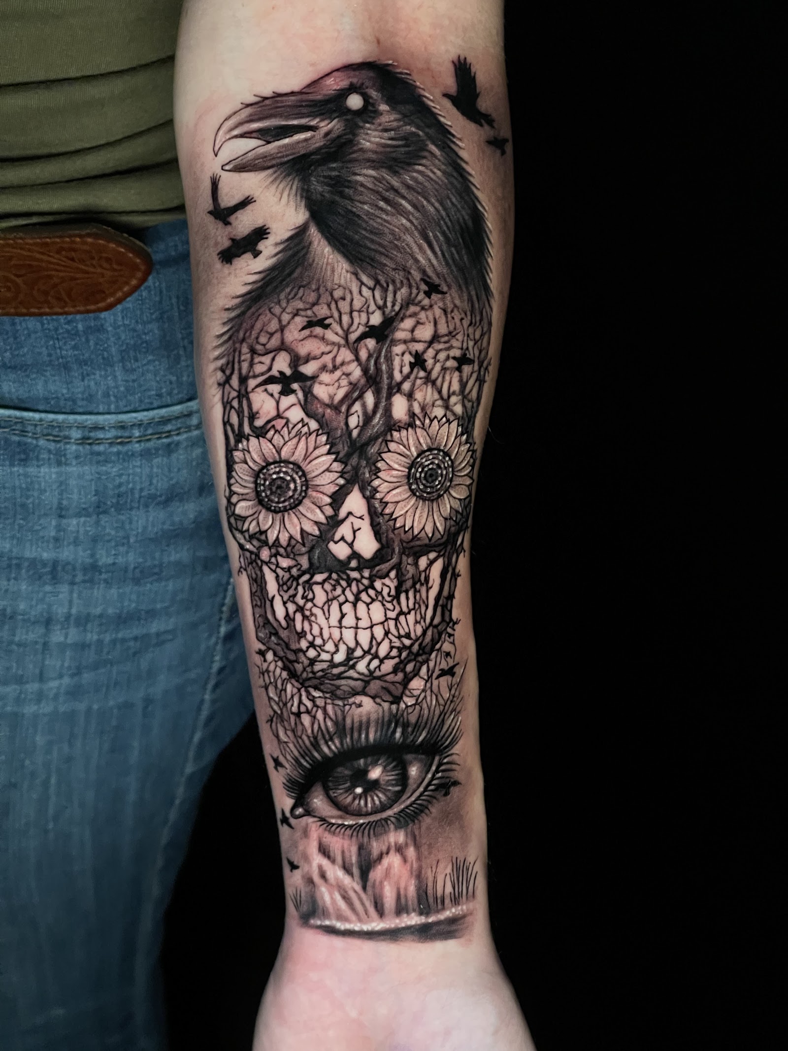 Embassy Tattoo tattoo work — photo 2