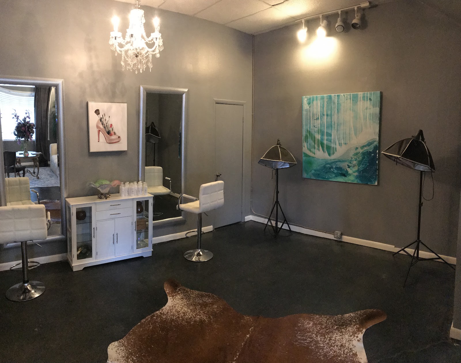 The Esthetic Loft — photo 2