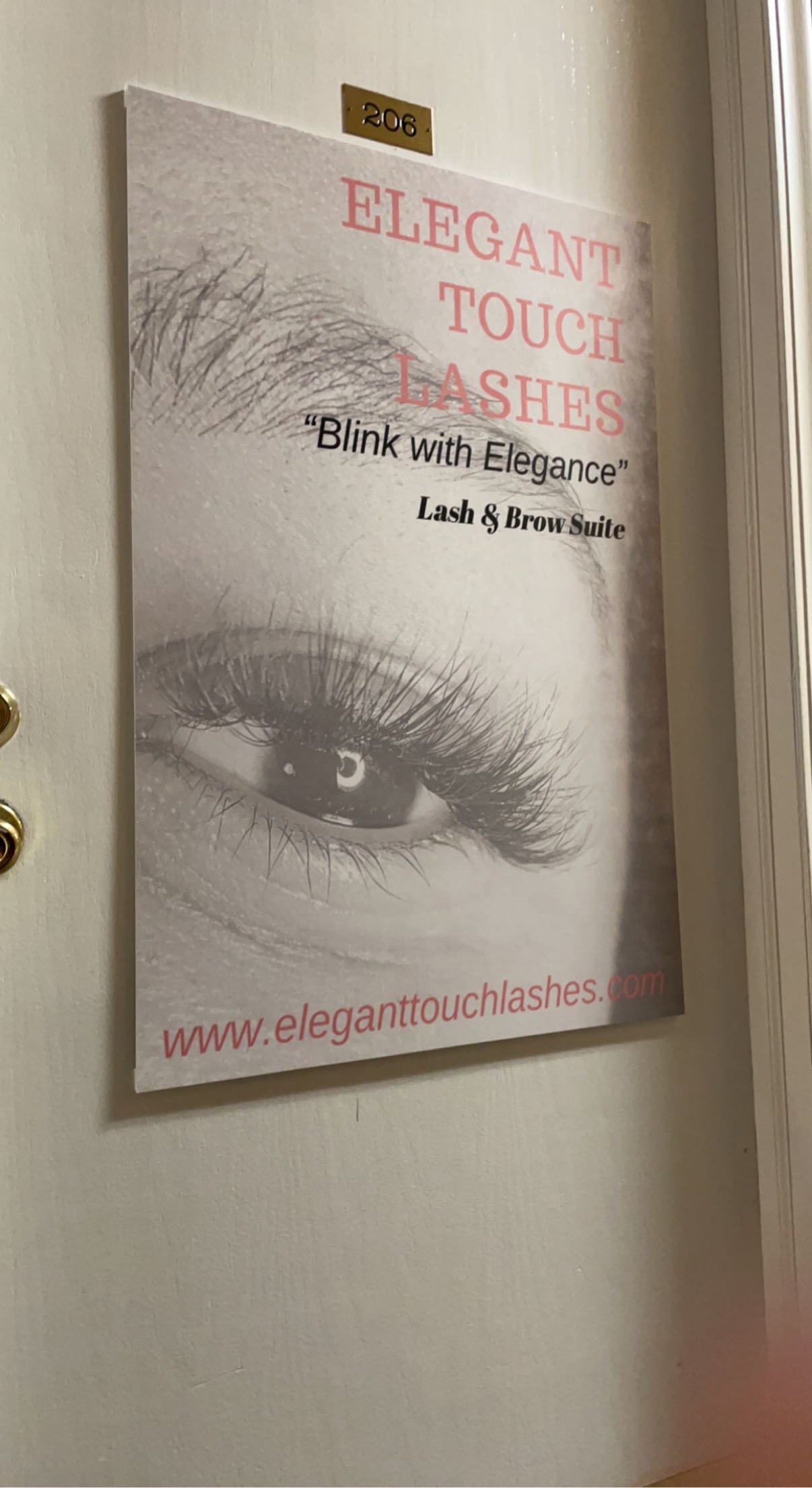 Elegant Beautie — photo 2