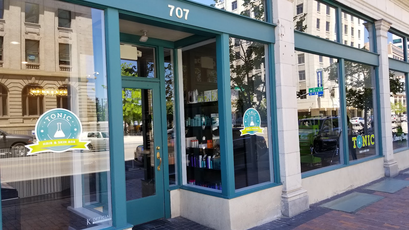 Tonic Hair and Skin Bar — photo 2