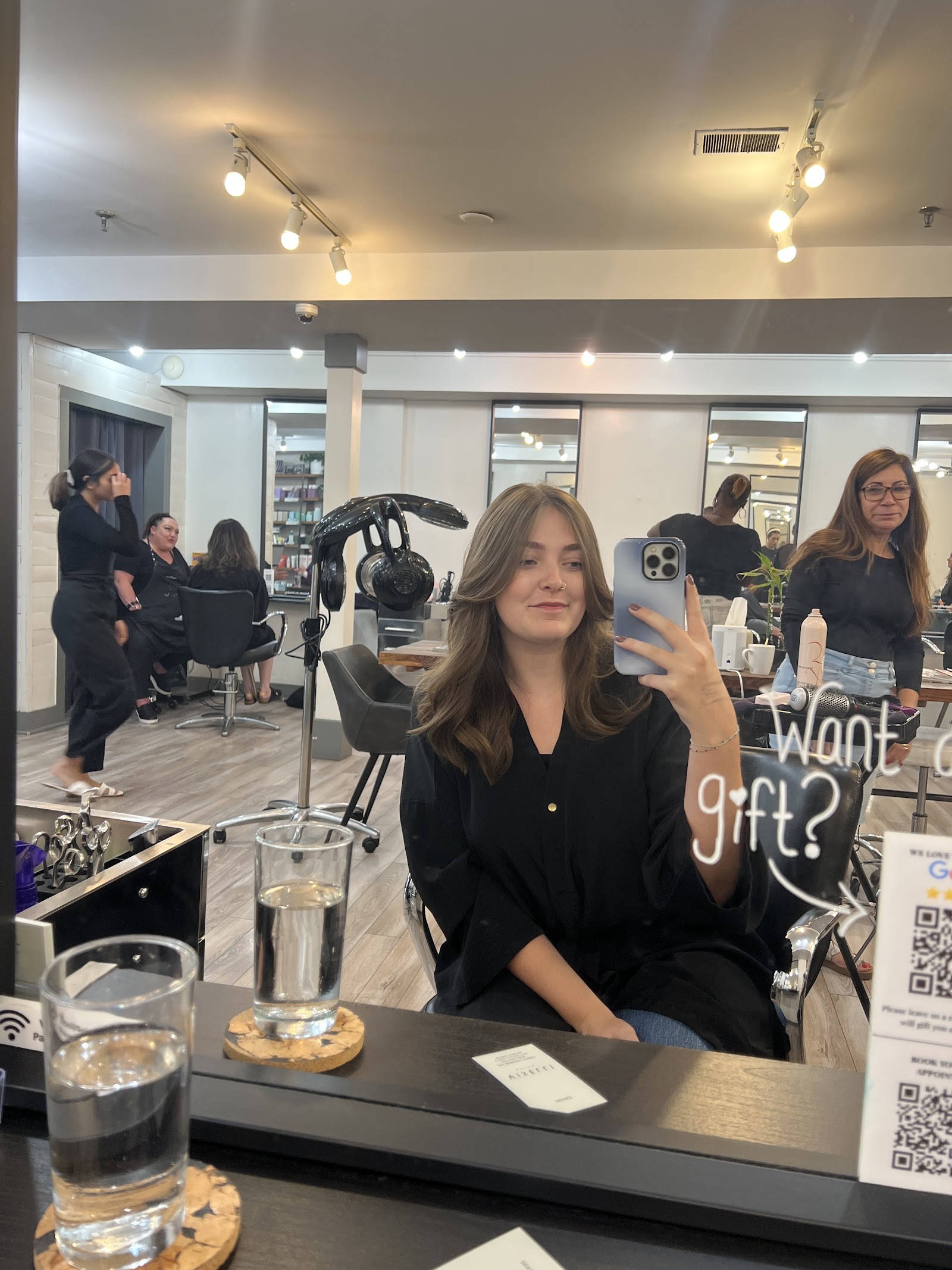 Viselli Salon — photo 2
