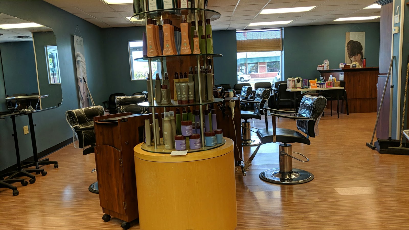 Eye Candy Salon — photo 2
