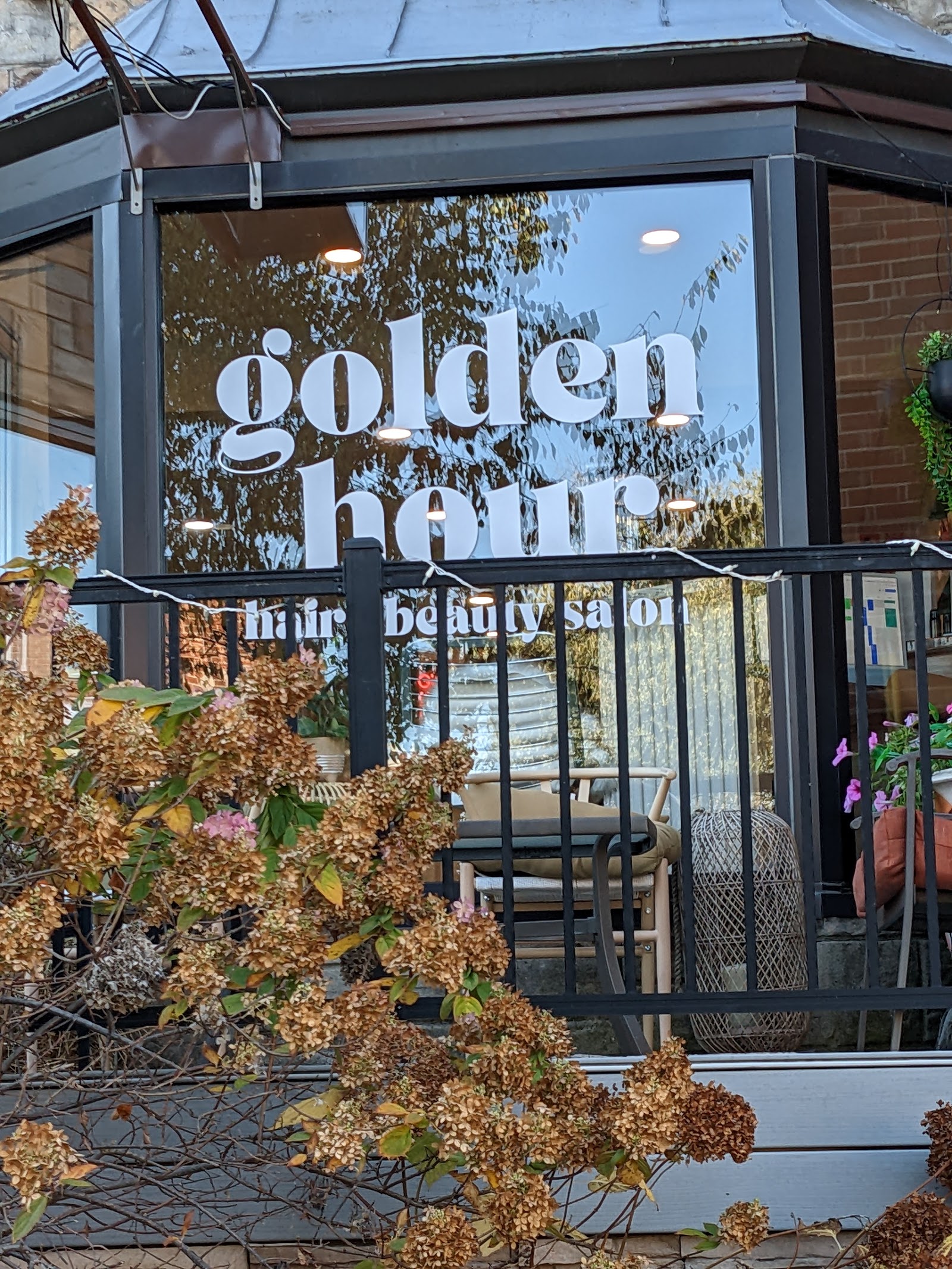 Golden Hour — photo 2