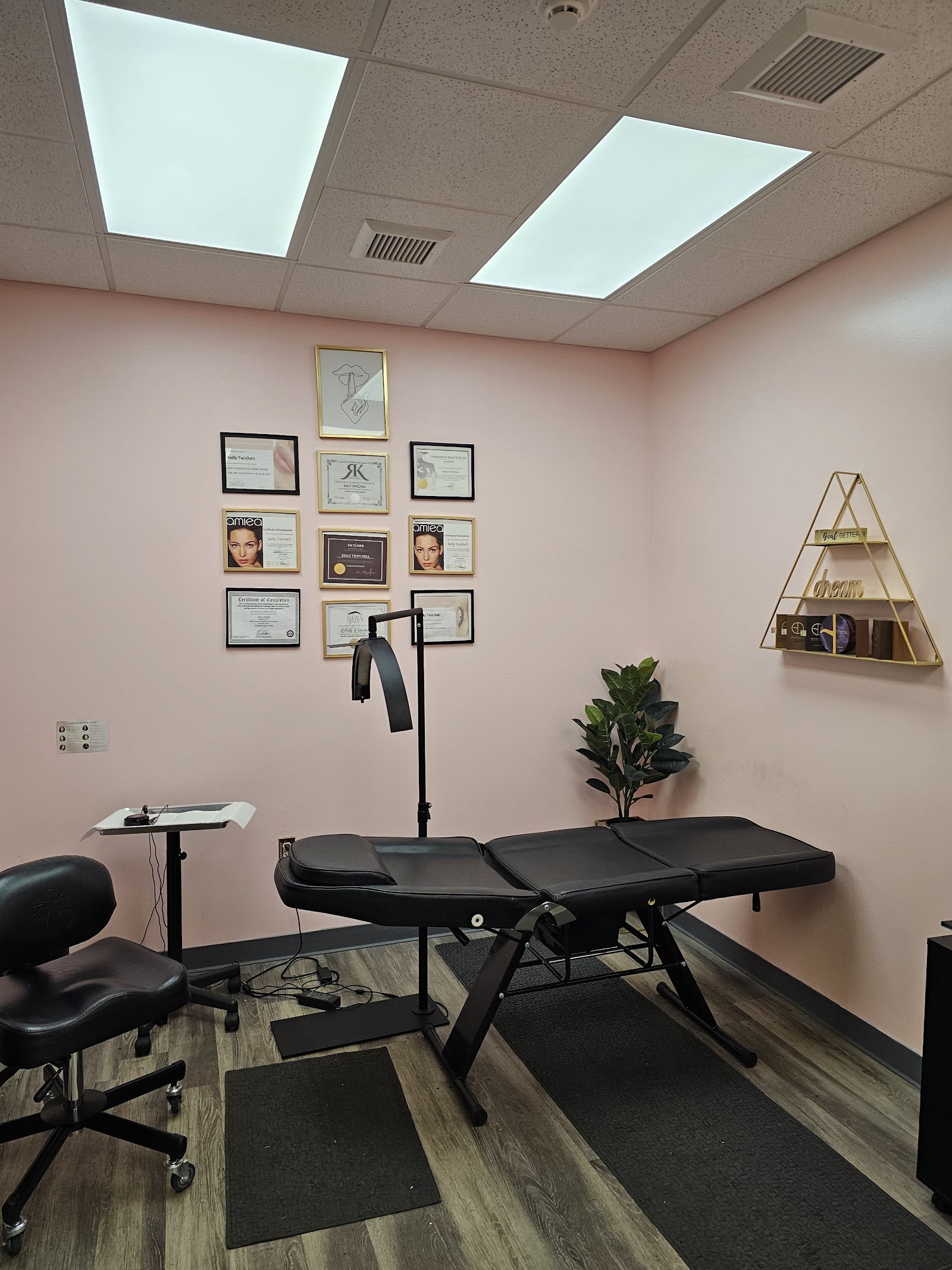 Salon Avanti & Day Spa — photo 3