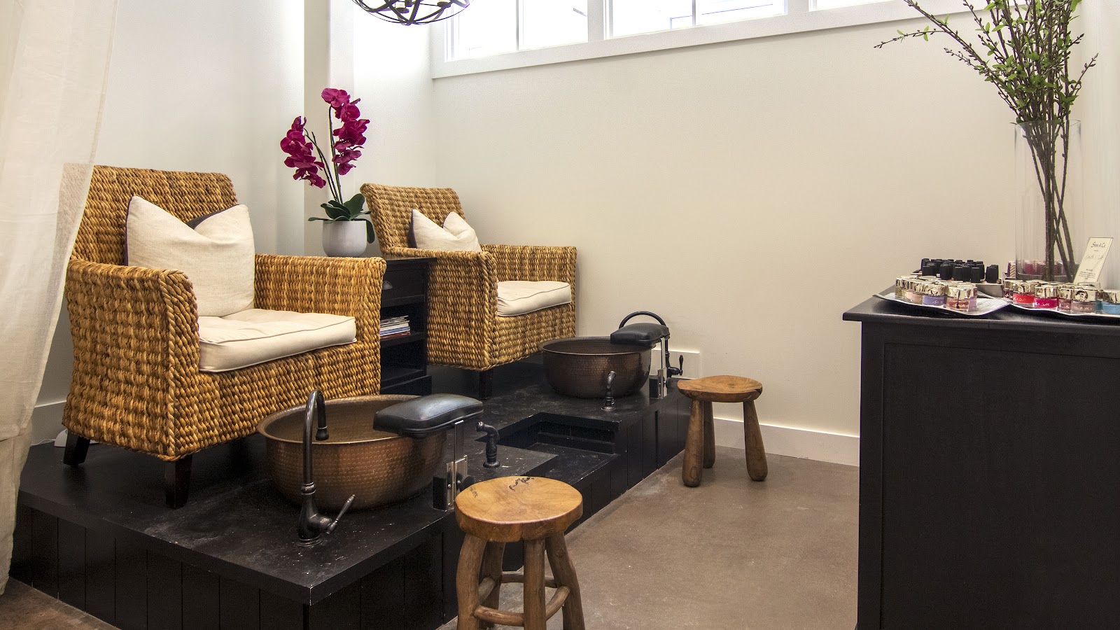 STOX & CO. - Salon, Spa, Boutique — photo 3
