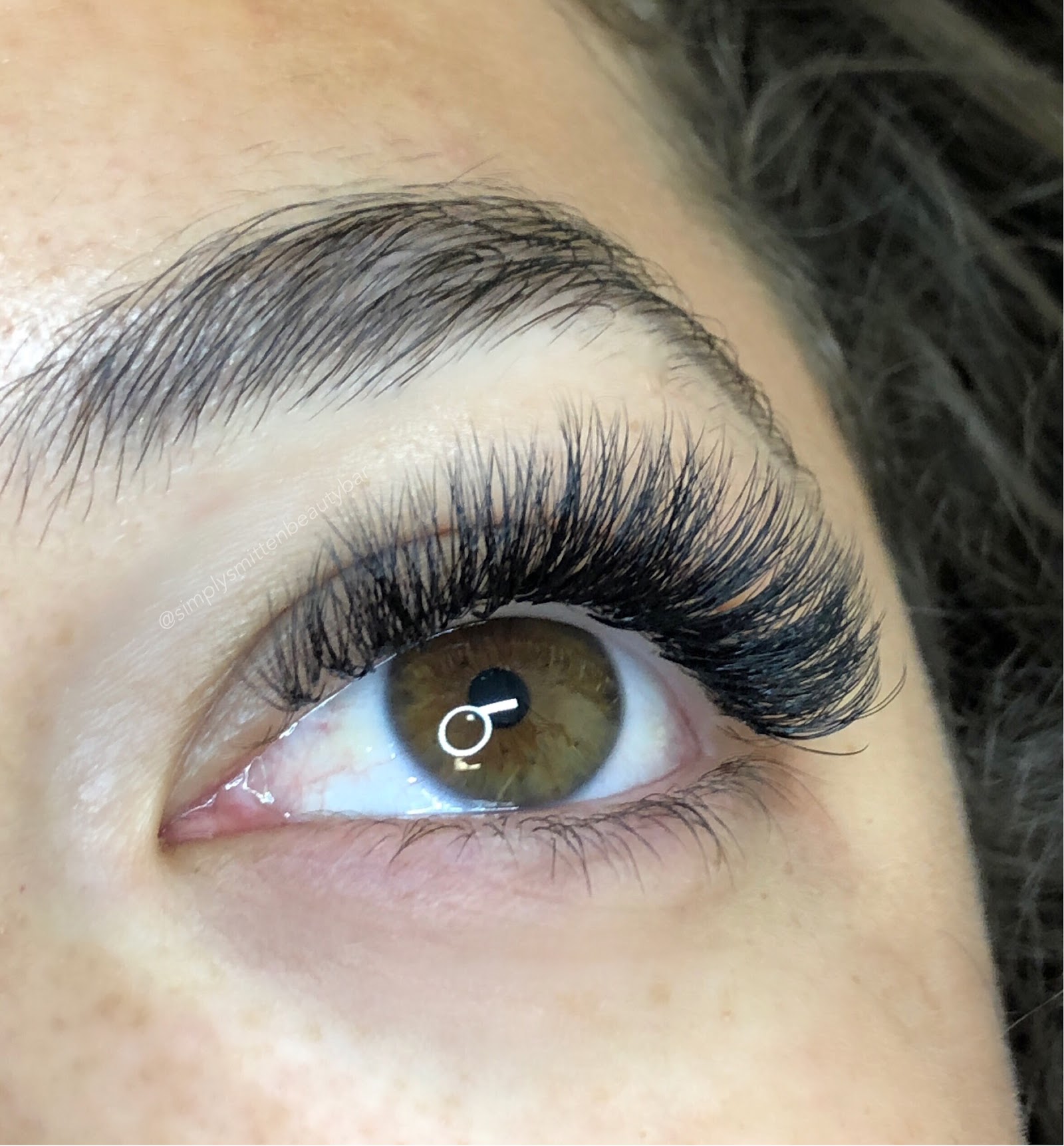 Simply Smitten Beauty Bar — photo 3