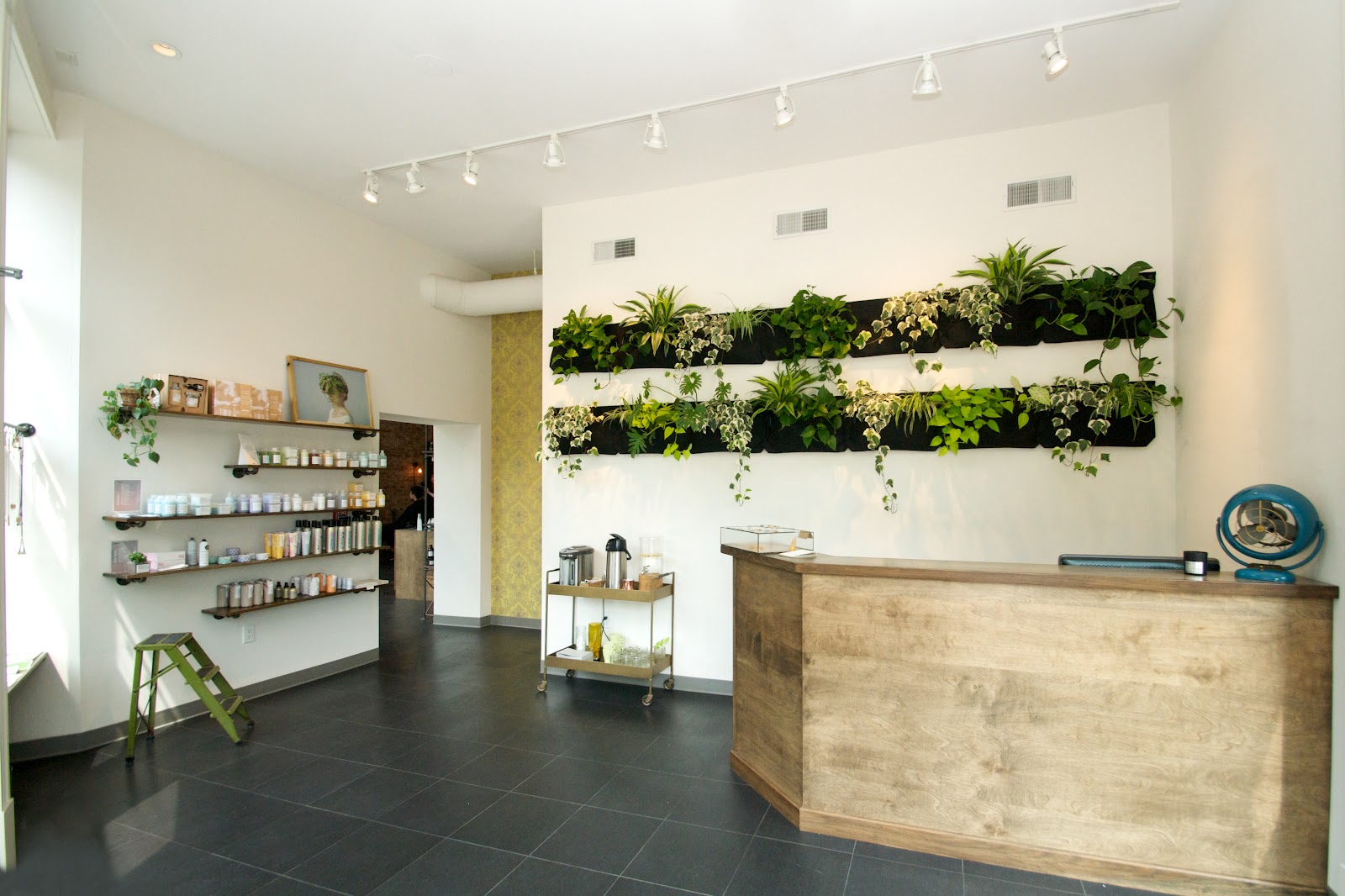 Parlour — photo 2
