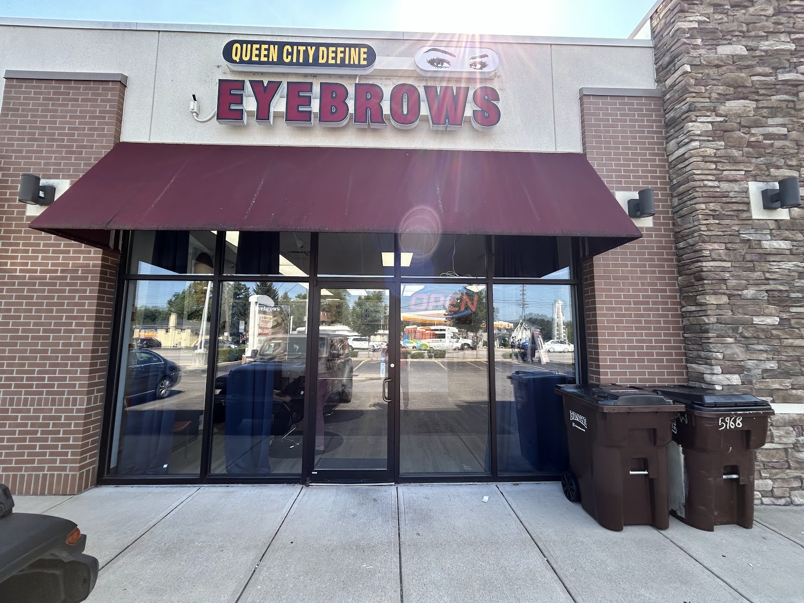 Queen City Eyebrow Threading Glenway/tinting/lashes/mink extensions/henna/ facials, waxing brows, waxing. Tinting, — photo 3