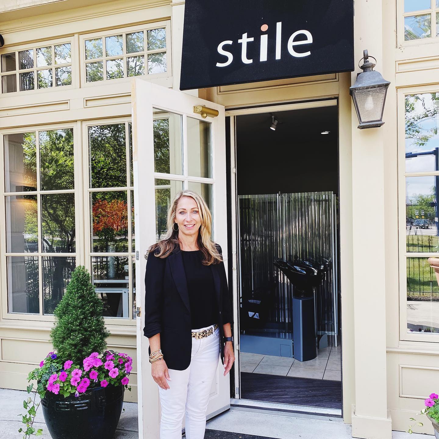 Stile Salon & Spa — photo 3