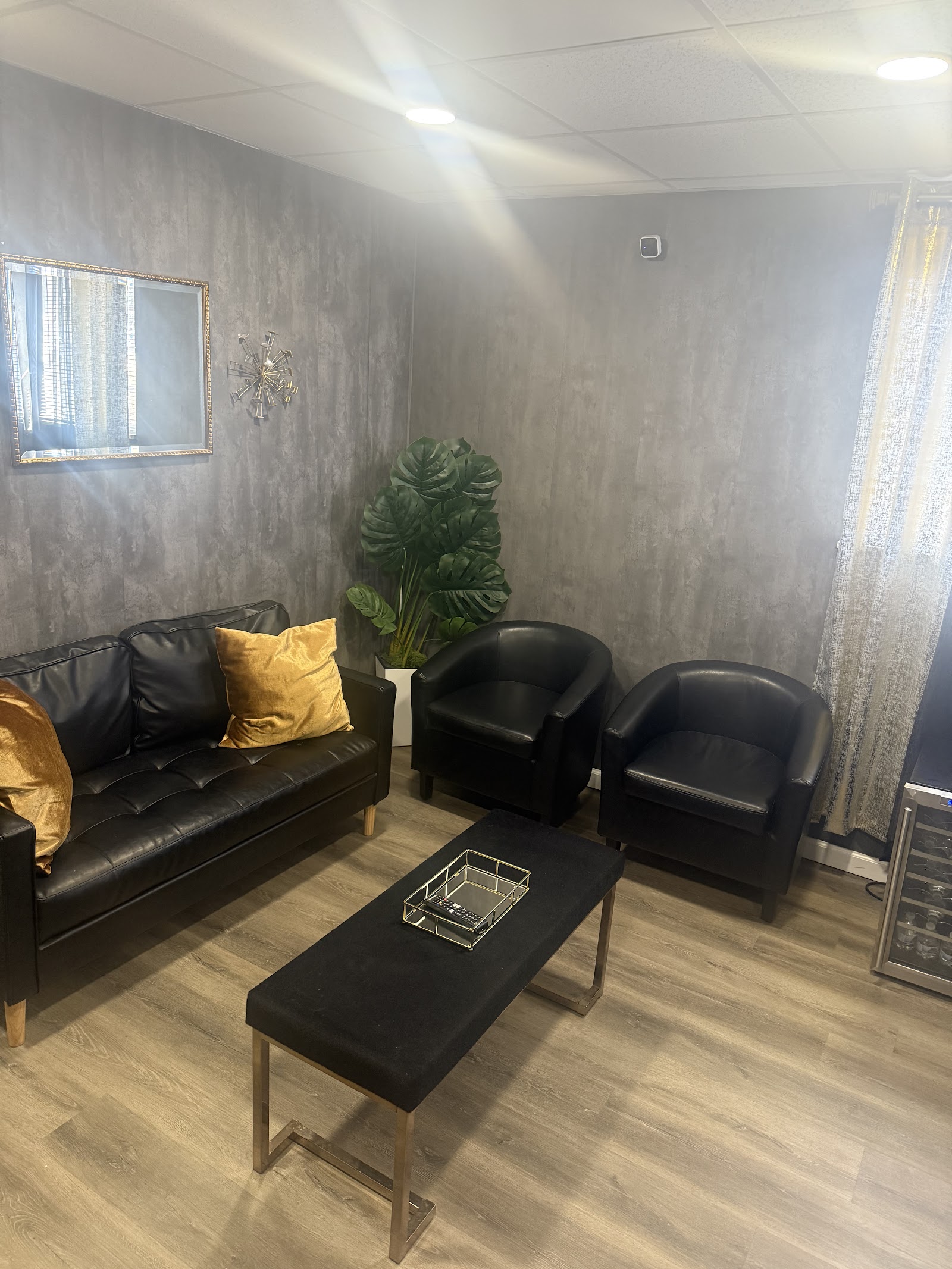 Essential Esthetics | Brazilian Wax Studio — photo 3