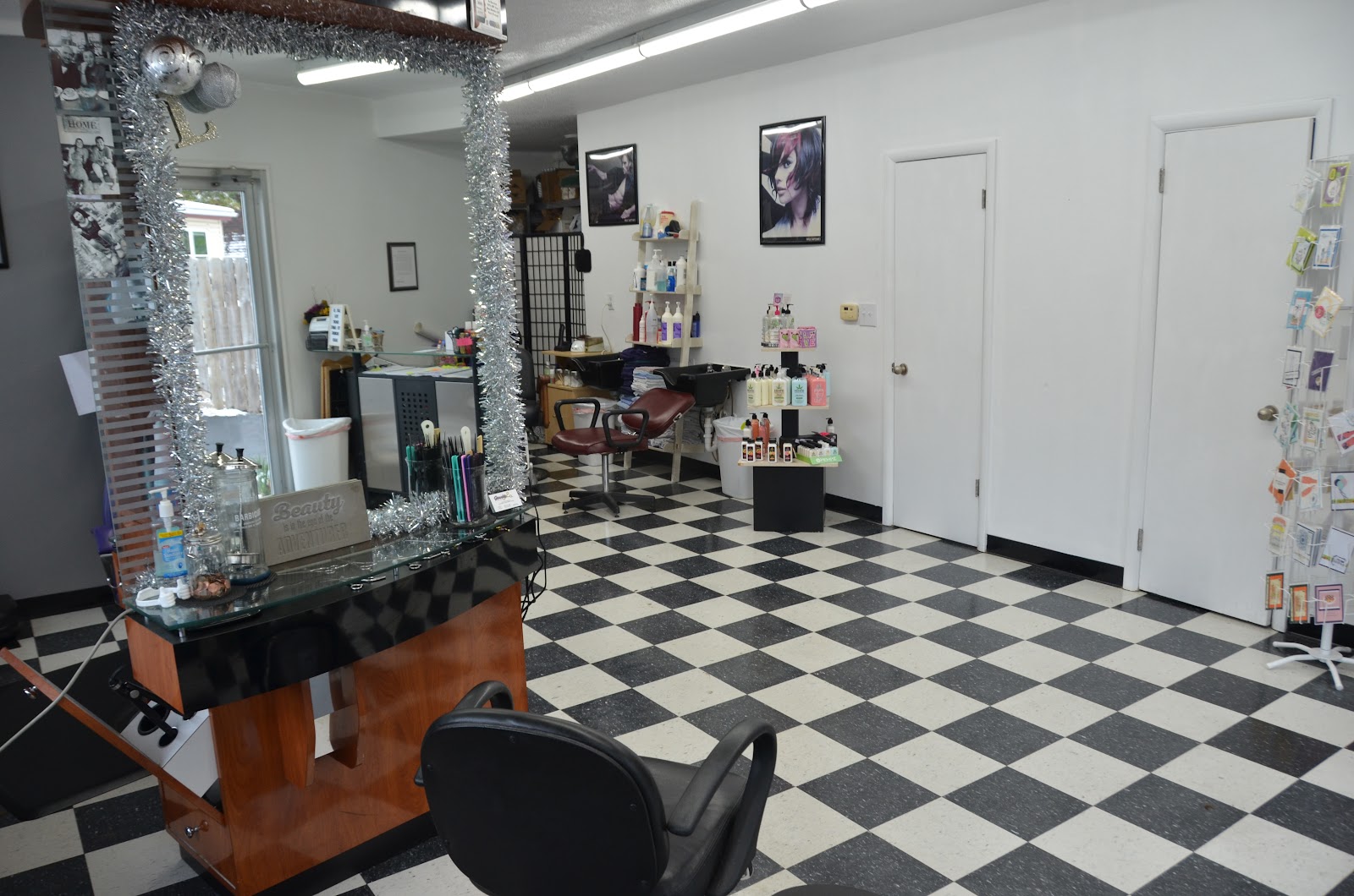 Joanie's Shear Artists — photo 2