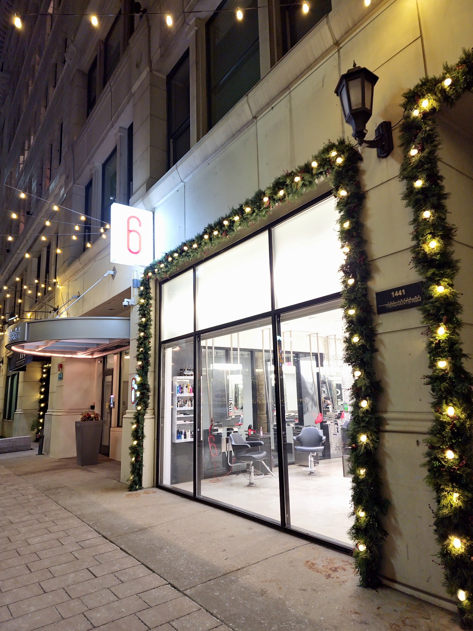 6 Salon — photo 2