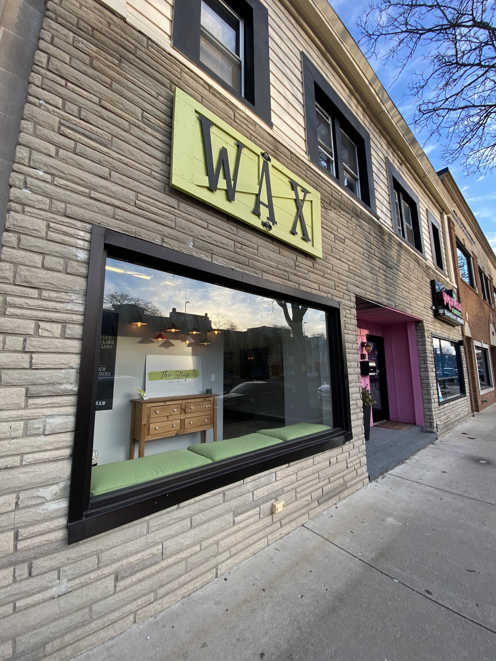 The Strip - Wax Bar — photo 2