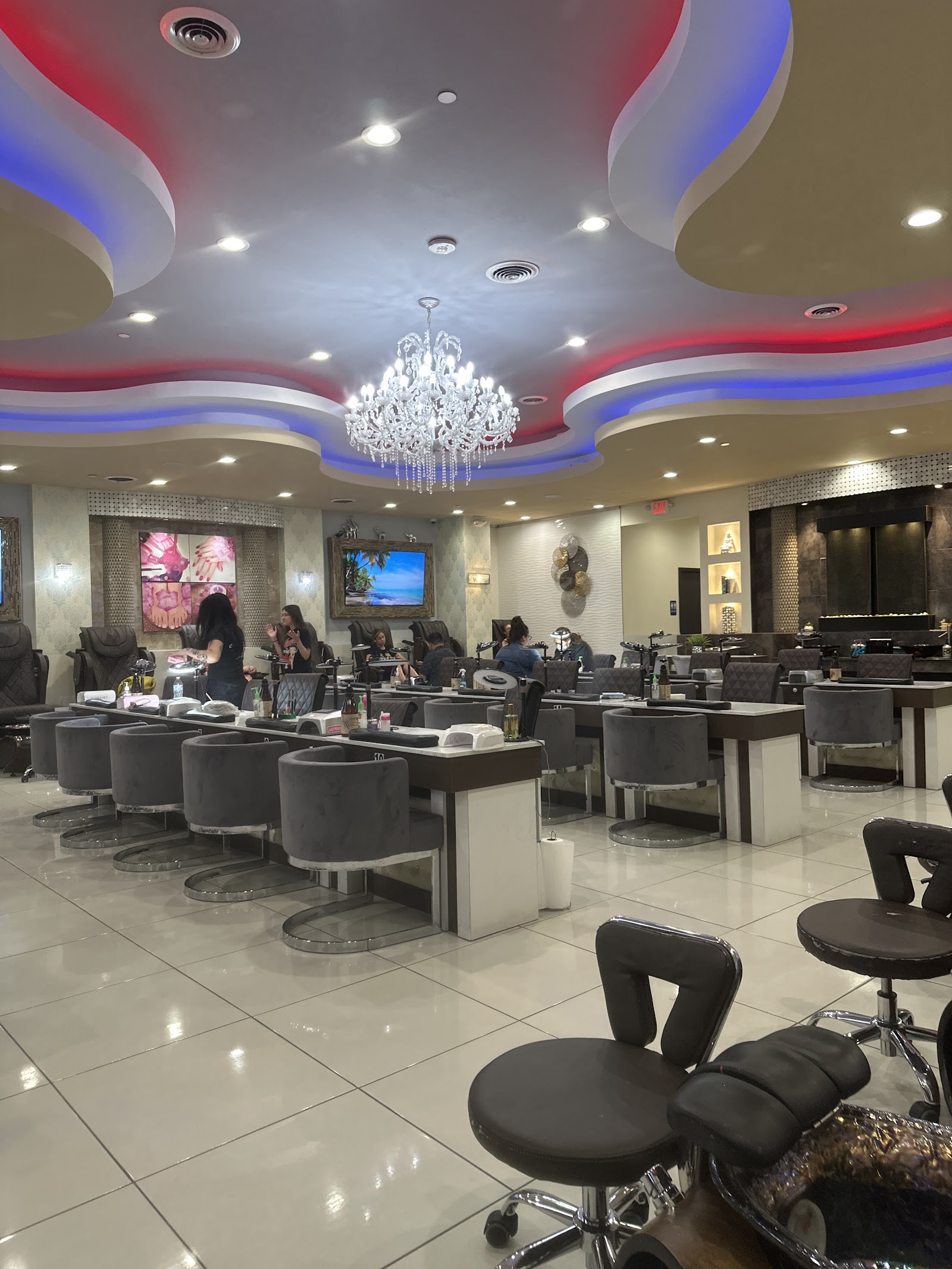 Fountain Nail Bar El Paso — photo 3