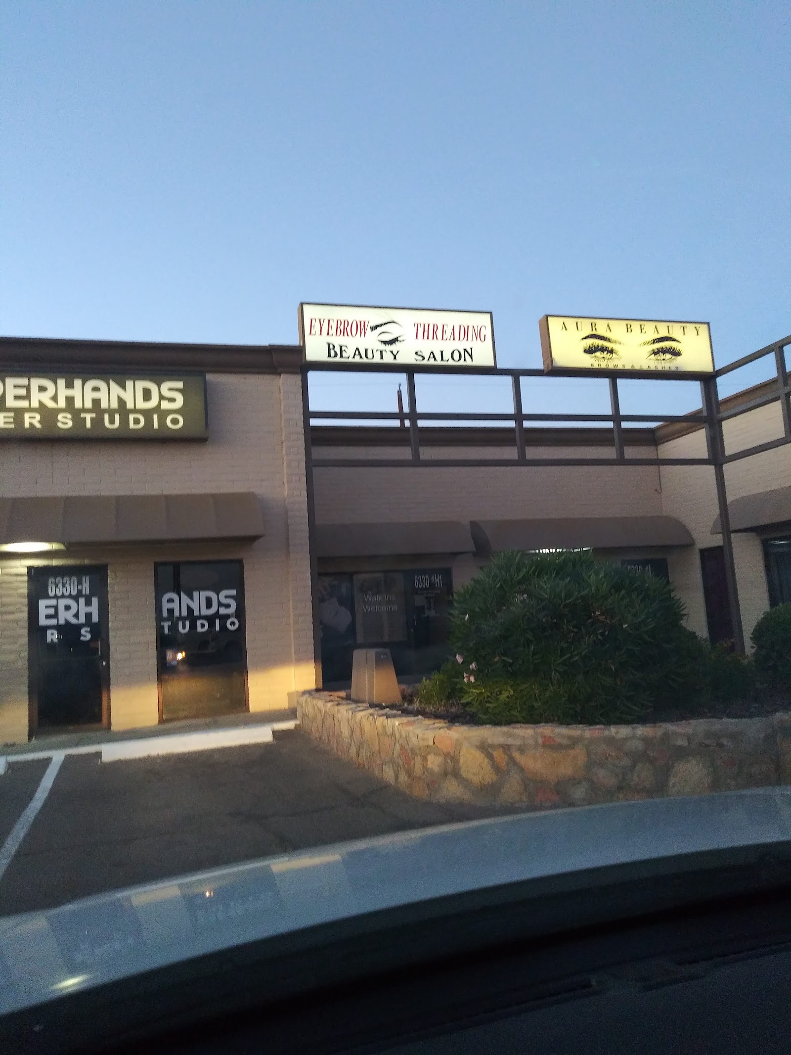 Eyebrow Threading Beauty Salon — photo 3