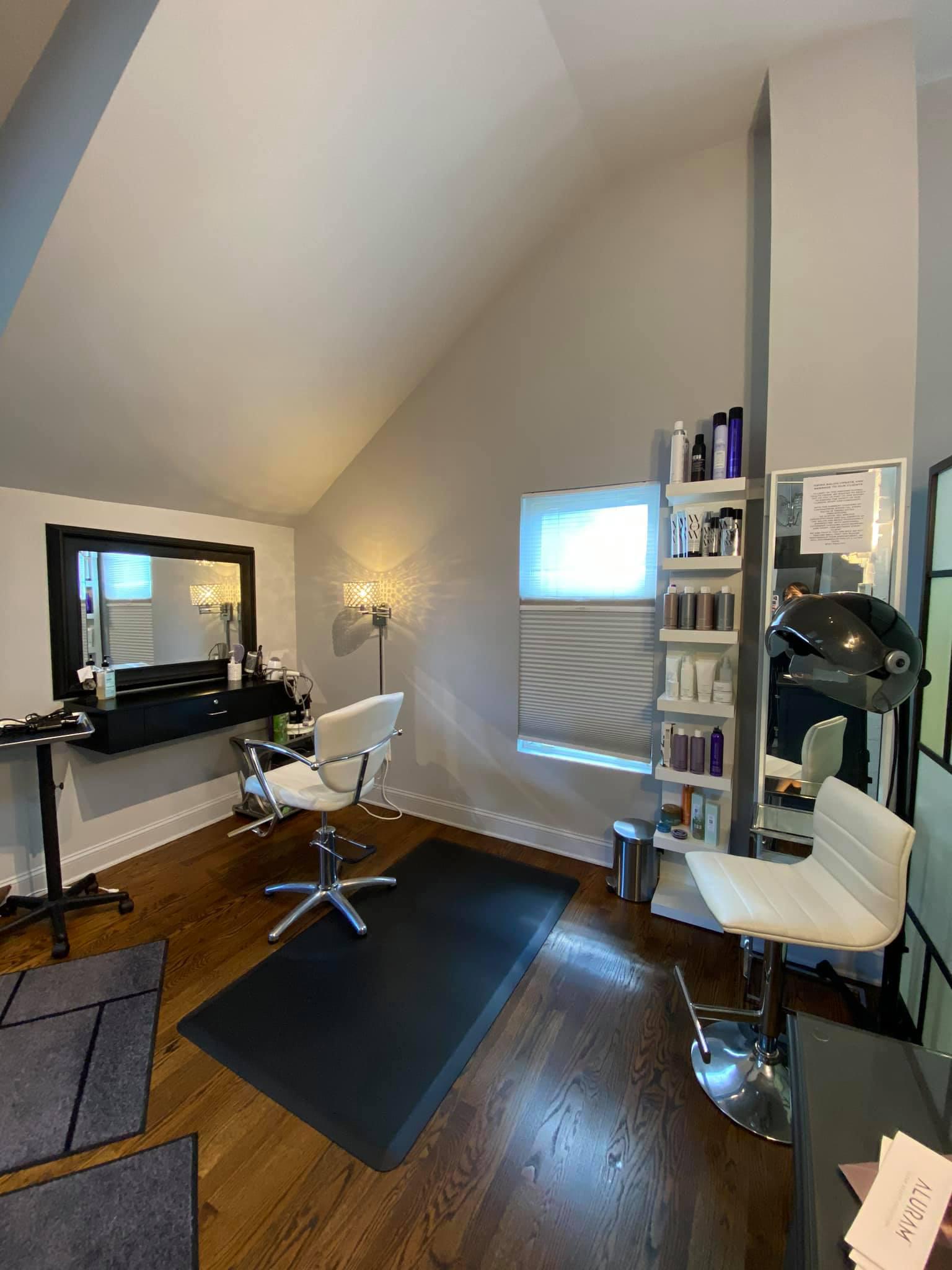 Dear Beauty by Aida at Vieira Salon — photo 3