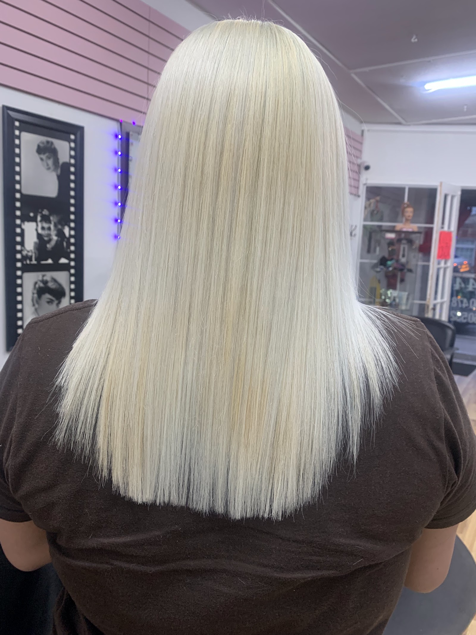 De Cache Hair Salon — photo 3