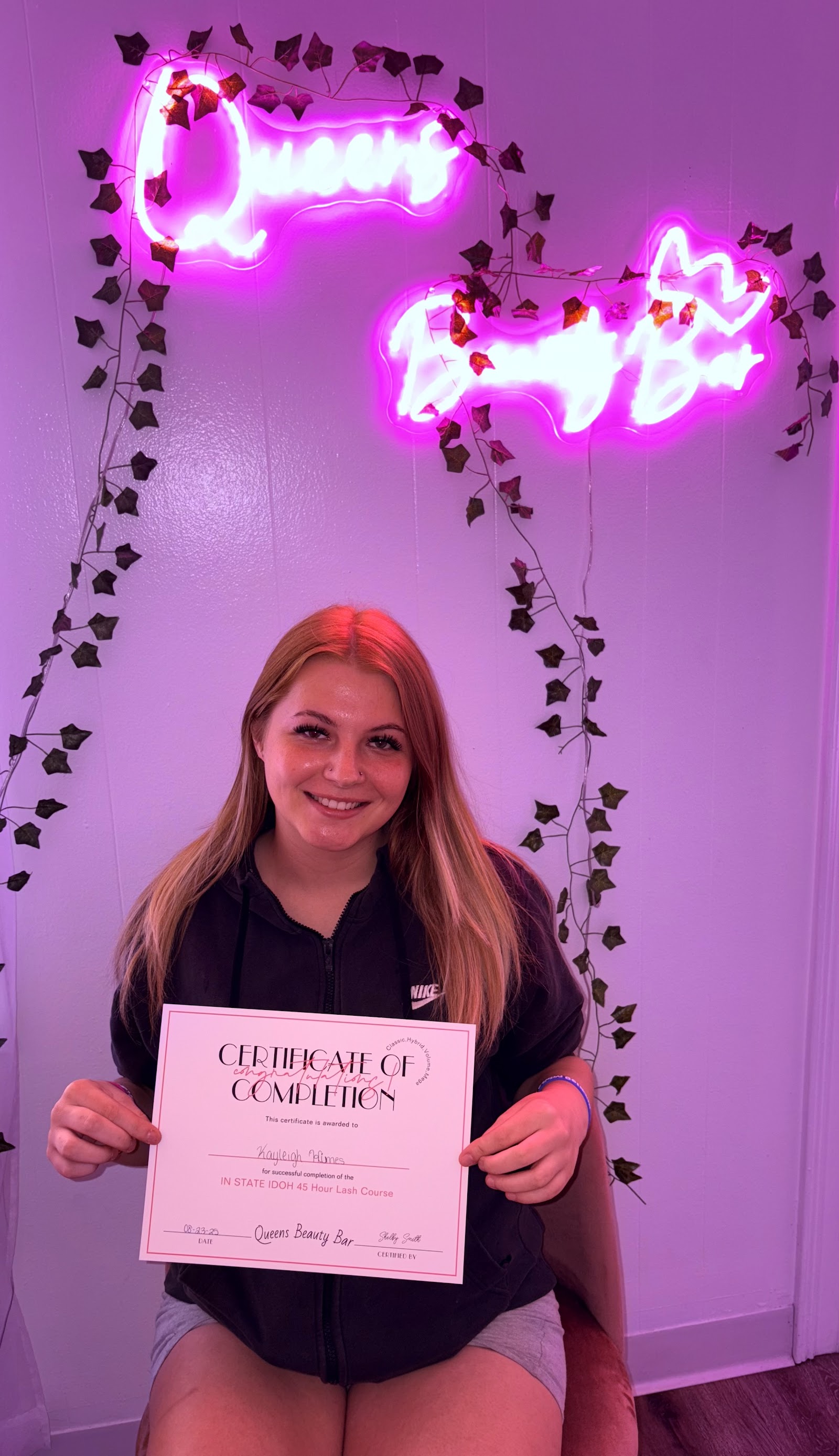 The Queens Beauty Bar — photo 3