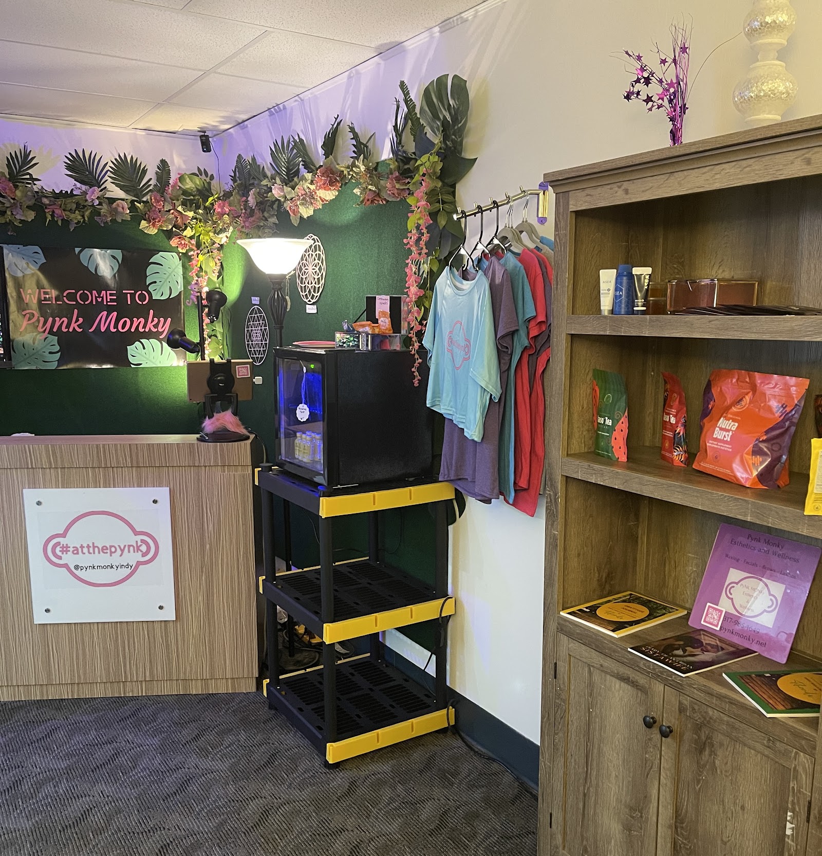 Pynk Monky Esthetics & Wellness — photo 2